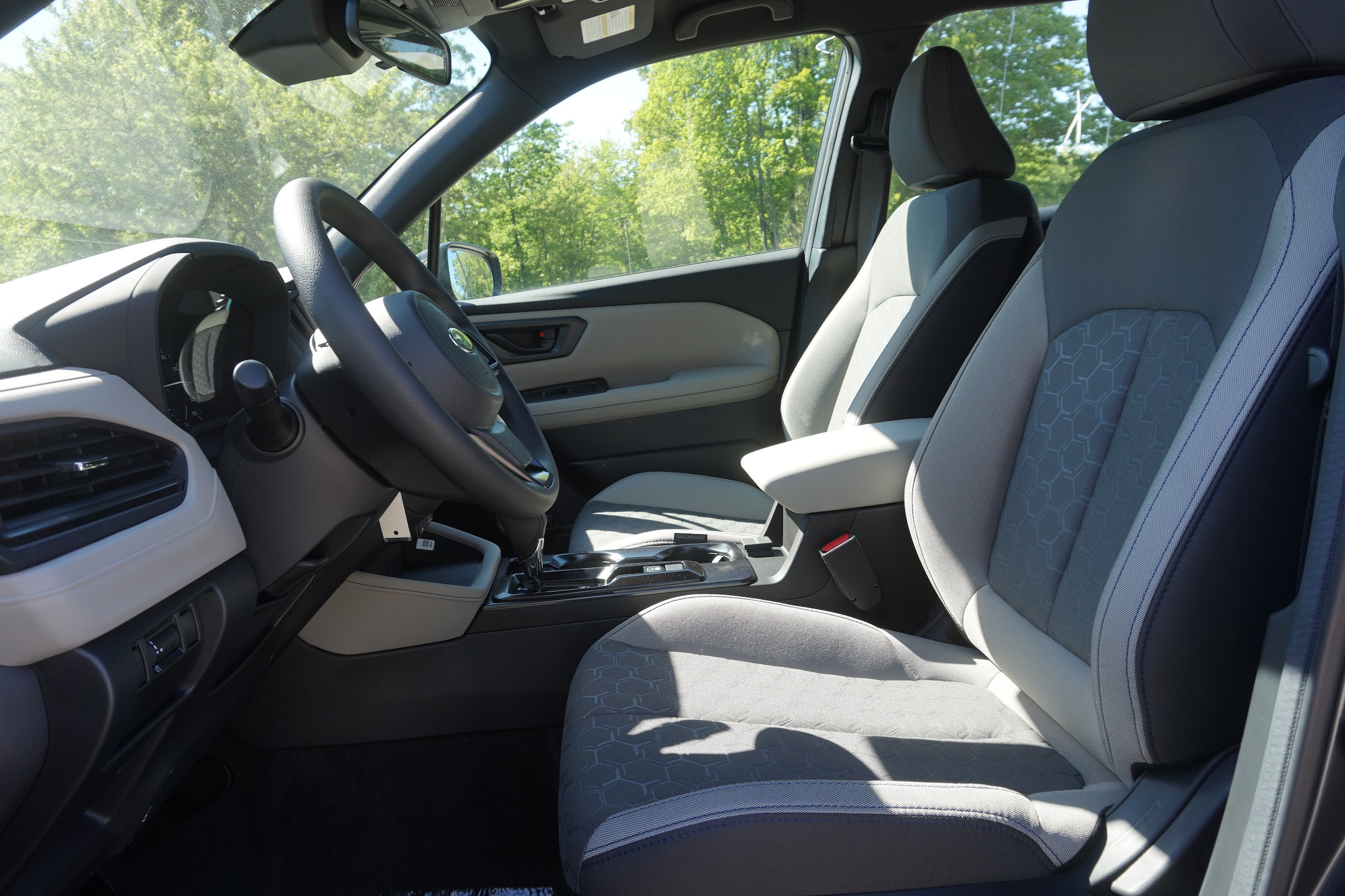 2026 Subaru Forester Base - Photo 8