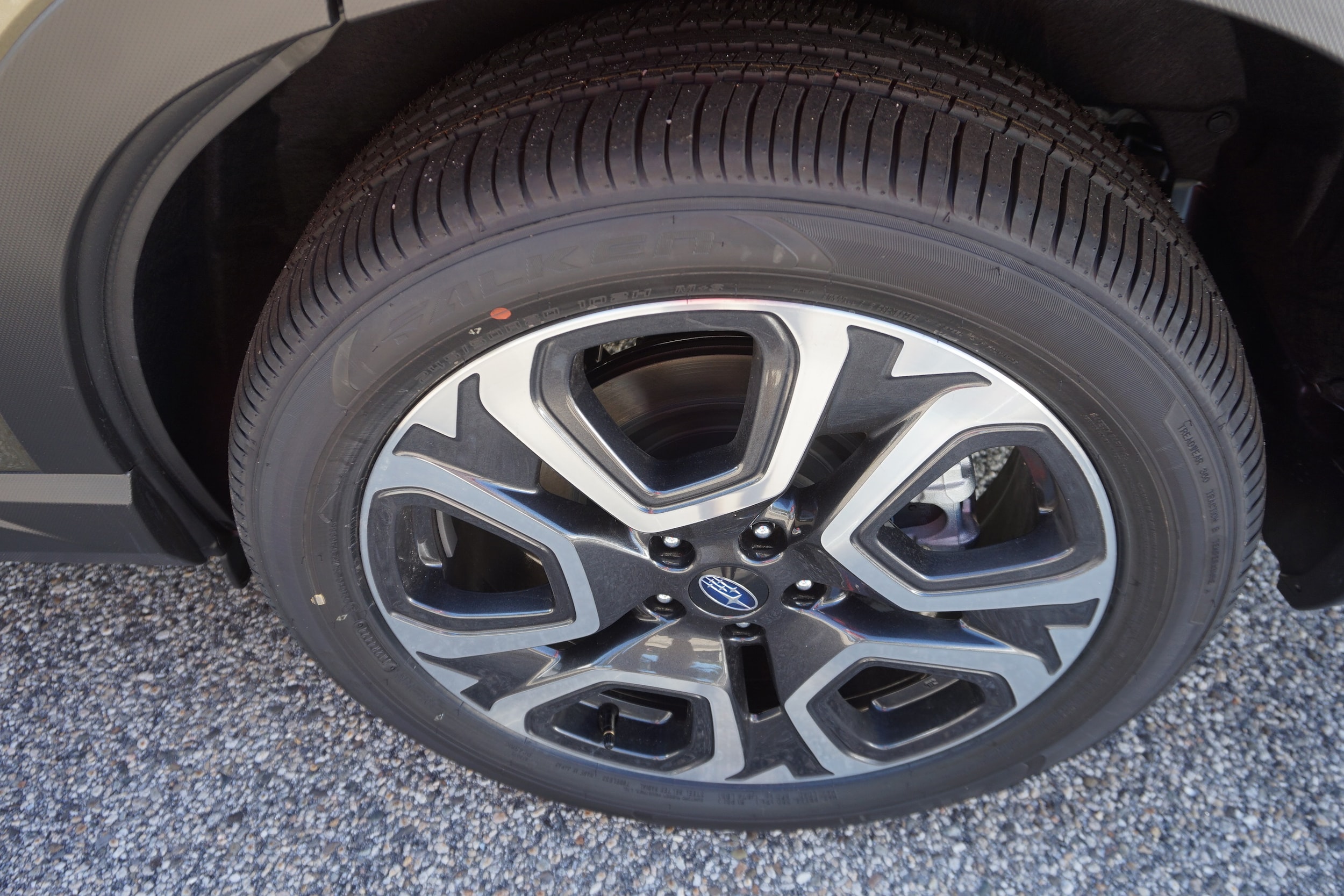 2026 Subaru Ascent Limited - Photo 6