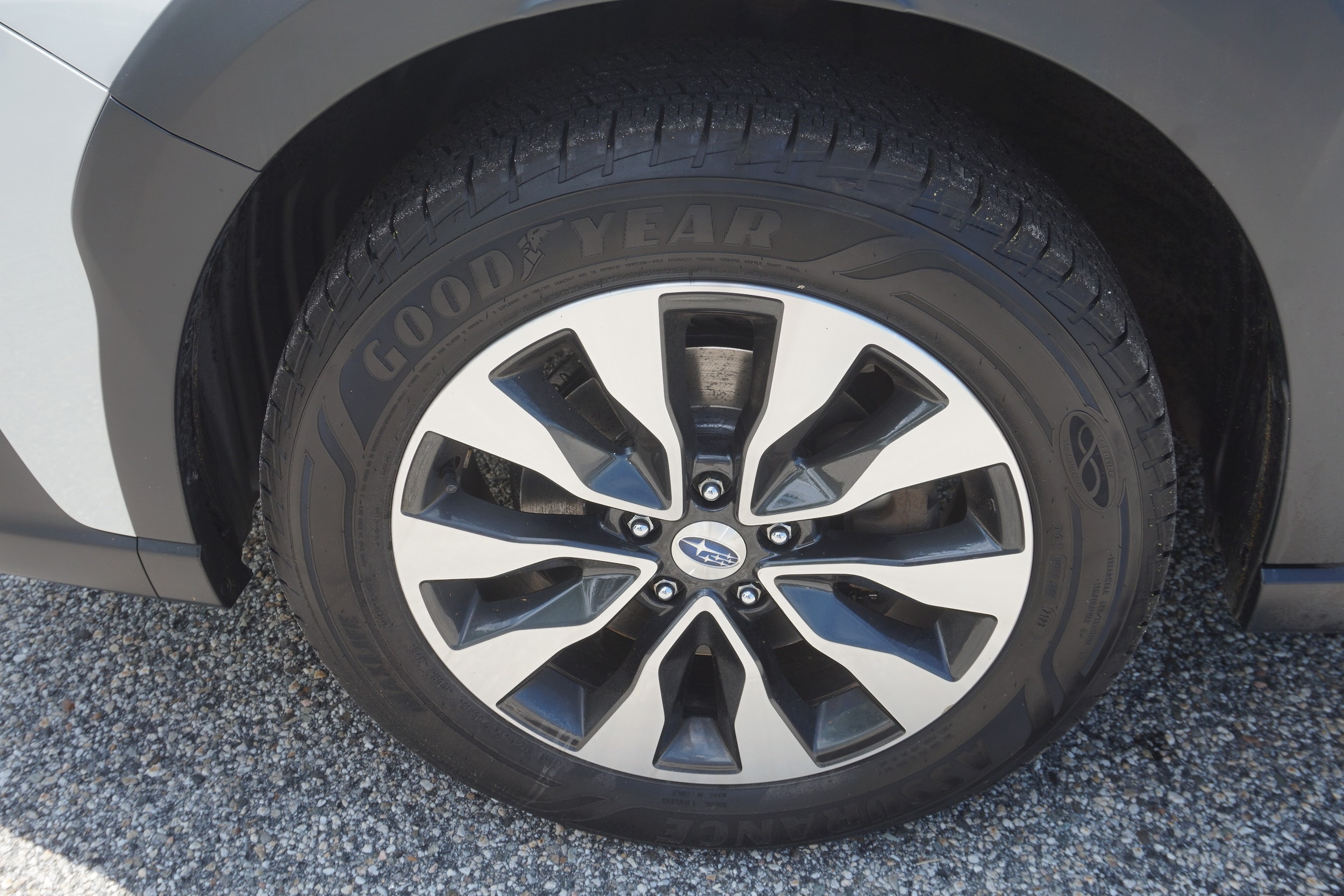 2023 Subaru Outback Limited - Photo 9