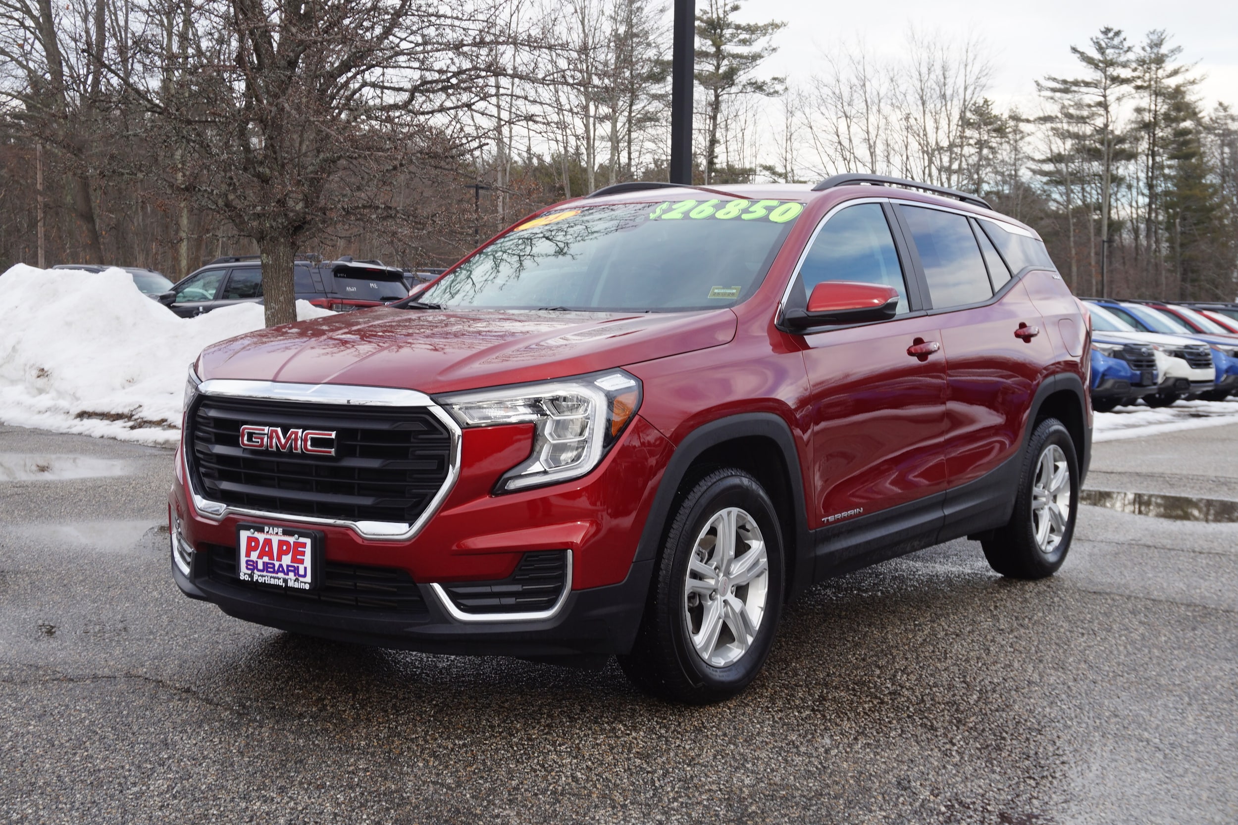 2024 GMC Terrain SLE's photo