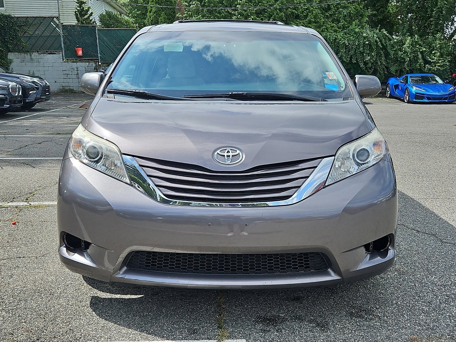 Used 2015 Toyota Sienna LE with VIN 5TDJK3DC2FS120280 for sale in Paramus, NJ