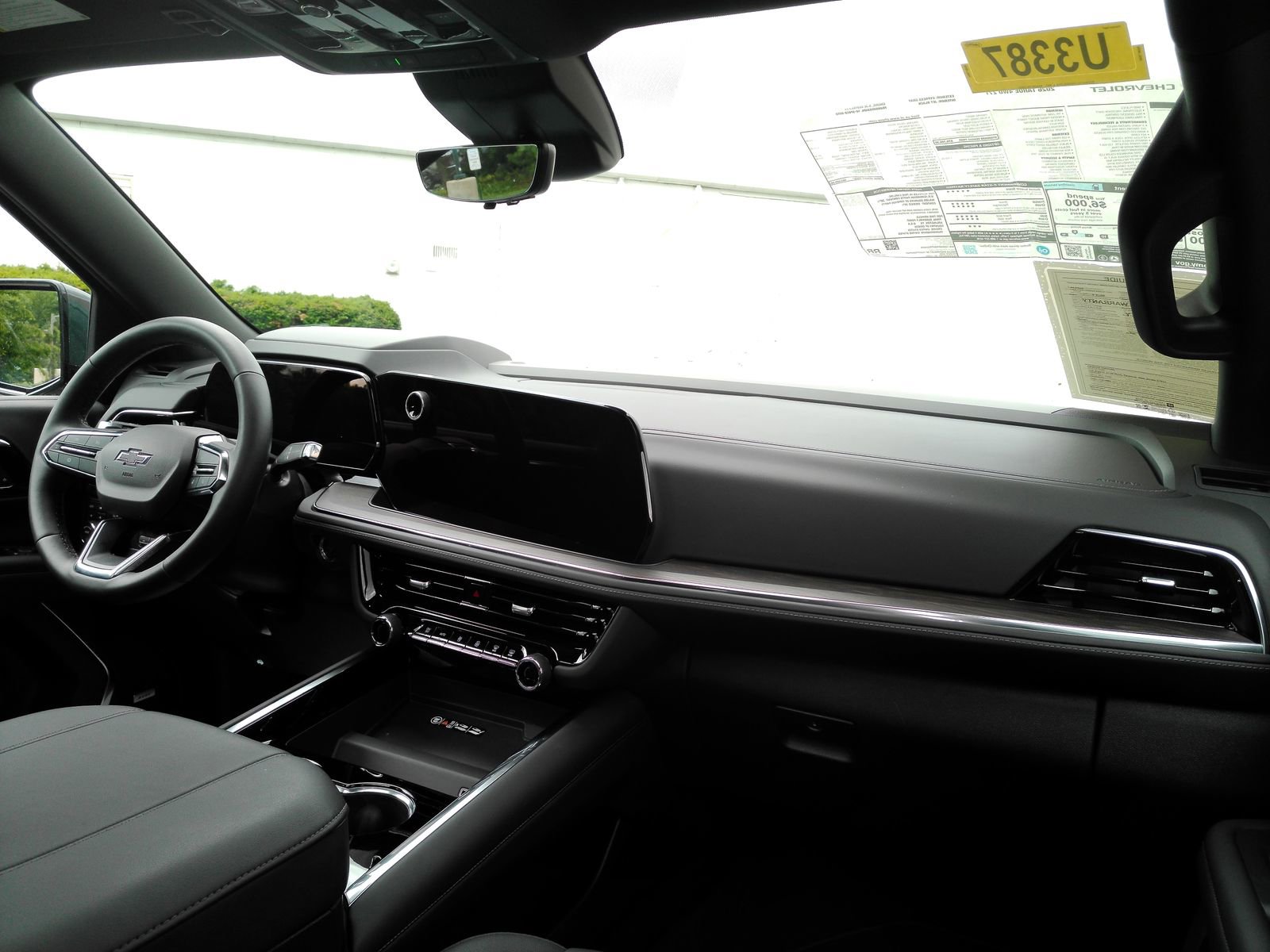 2026 Chevrolet Tahoe Z71 - Photo 18