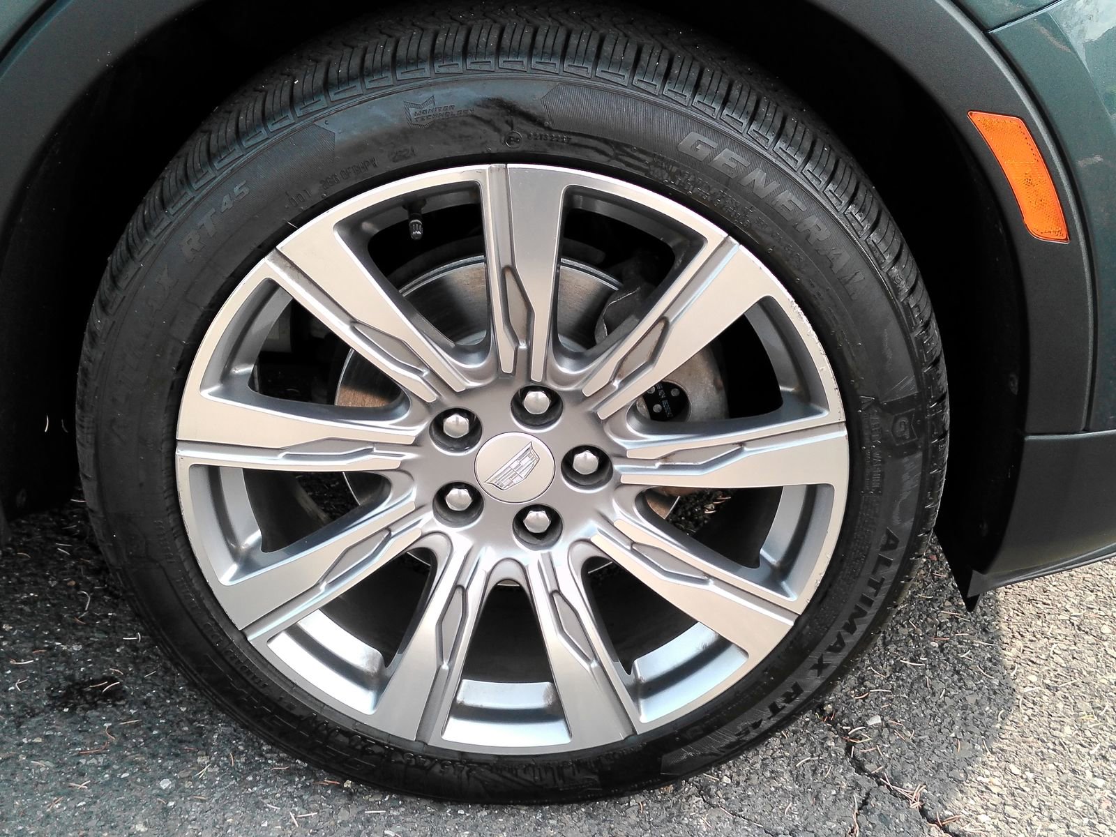 2019 Cadillac XT4 Premium Luxury - Photo 31