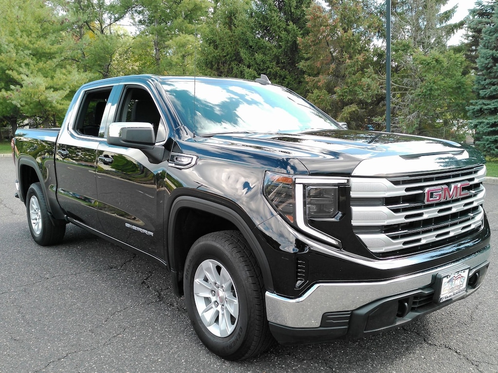 Used 2024 GMC Sierra 1500 SLE Truck