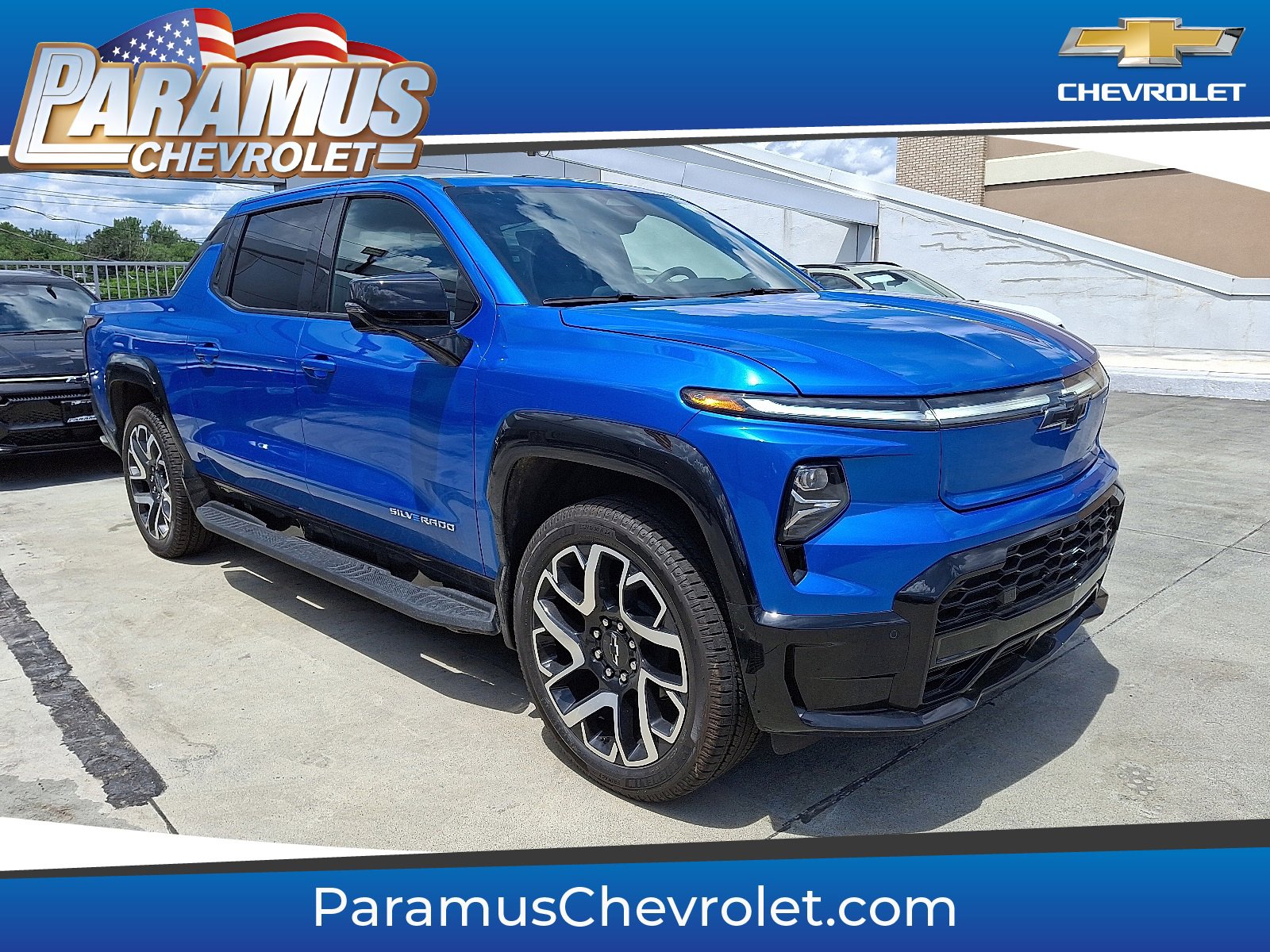 2025 Chevrolet Silverado EV RST's photo