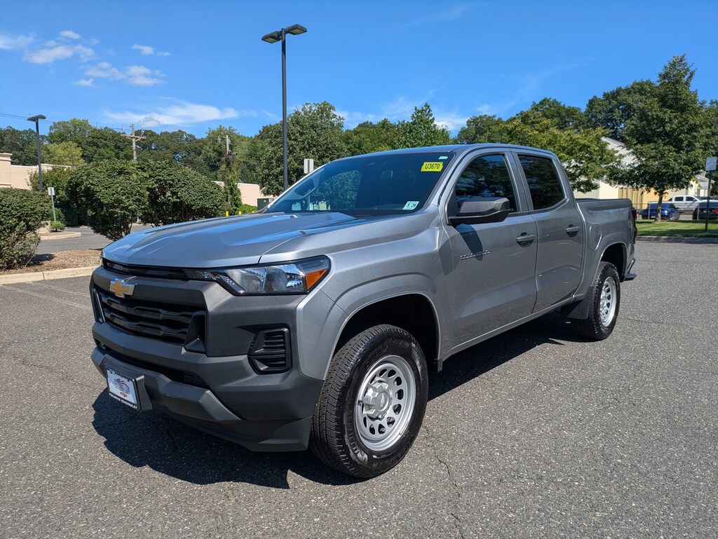 Used 2024 Chevrolet Colorado WT Truck