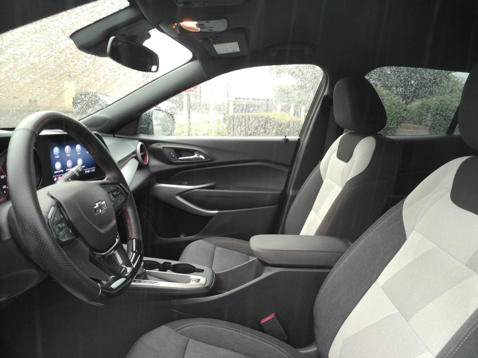 2024 Chevrolet Trax RS - Photo 10