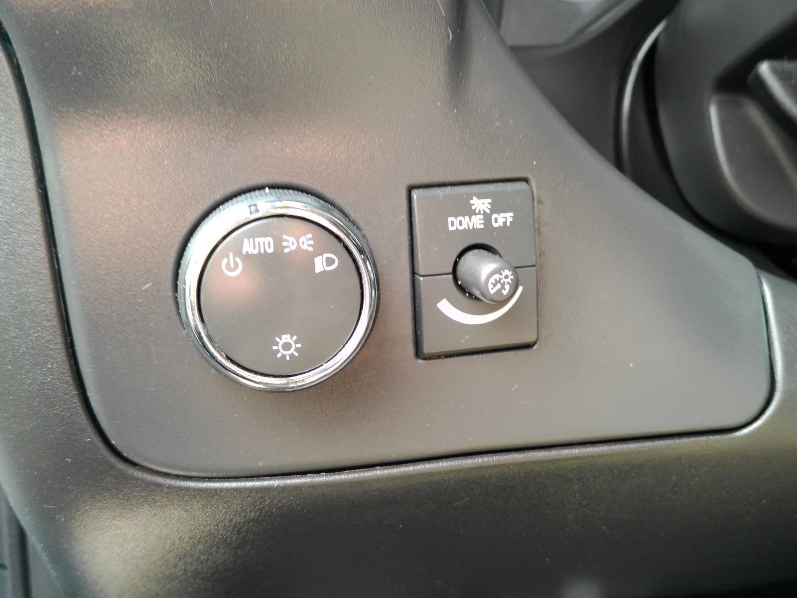 2025 Chevrolet Express Cargo Work Van - Photo 13