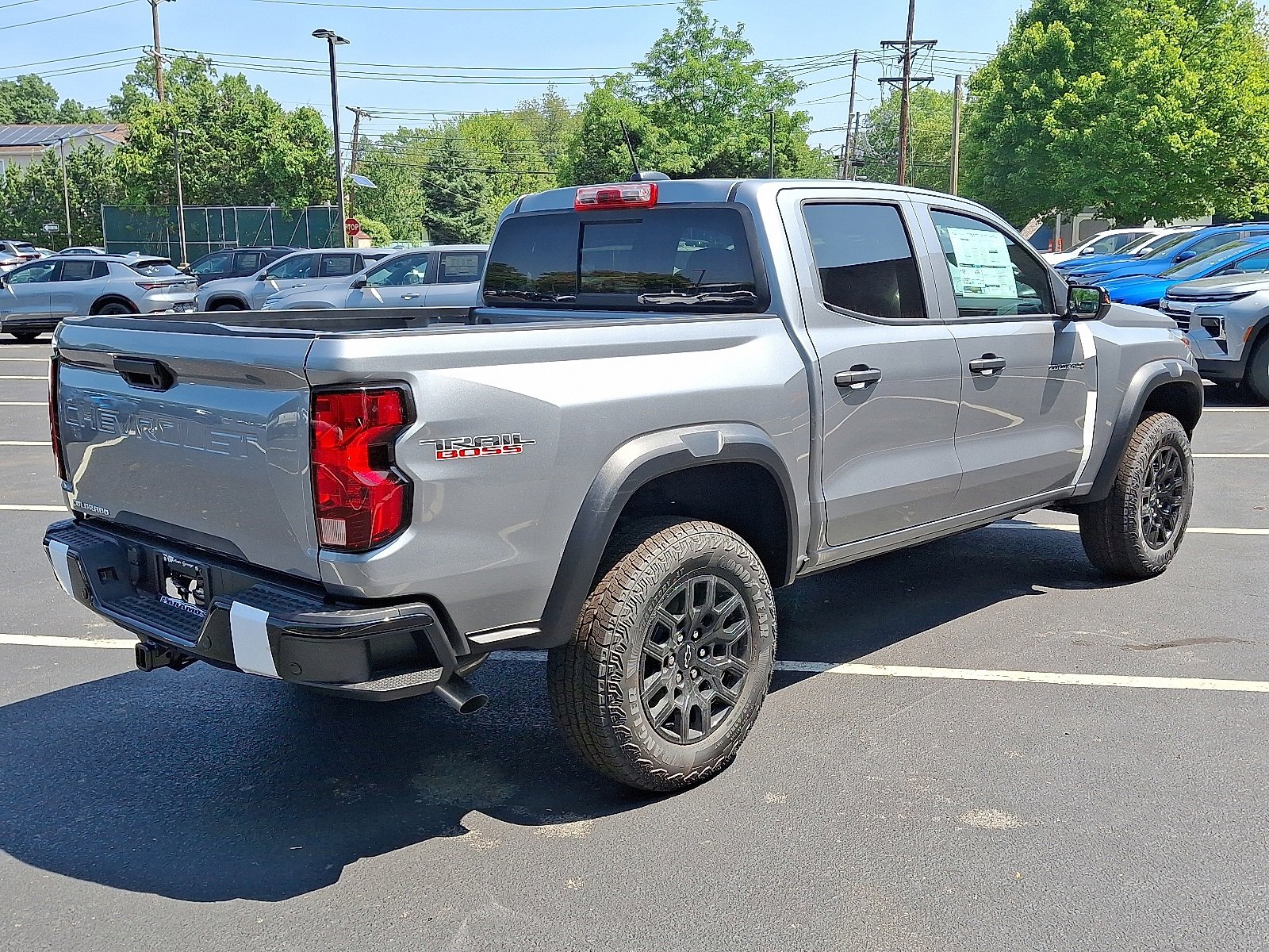 2026 Chevrolet Colorado Trail Boss photo 4