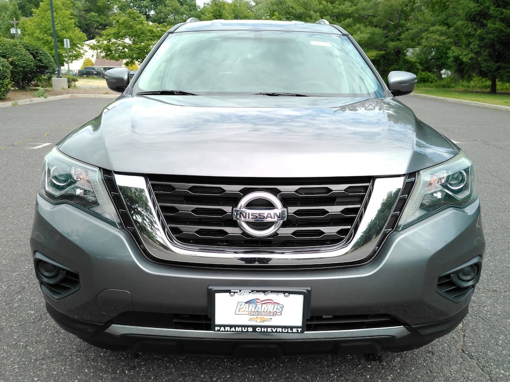 Used 2017 Nissan Pathfinder S SUV