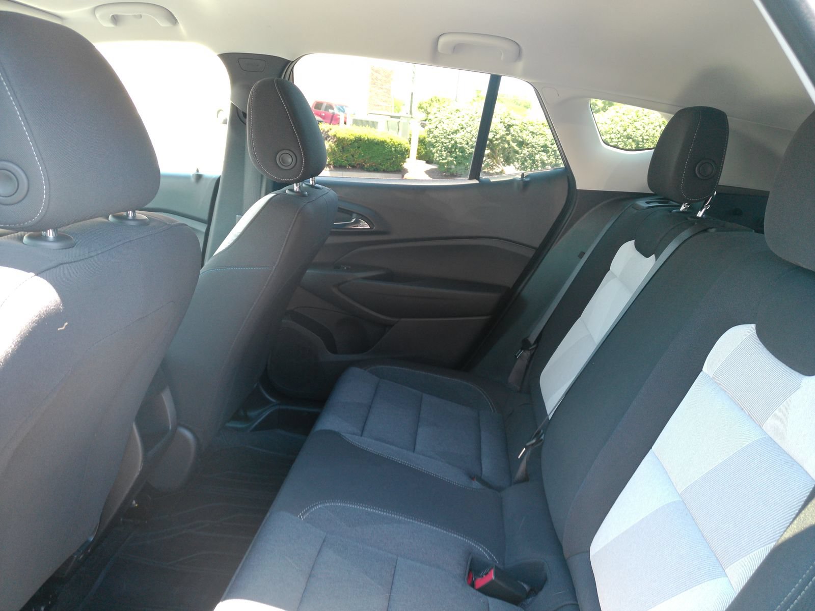 2024 Chevrolet Trax LS - Photo 14