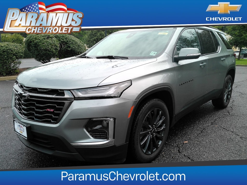 Used 2023 Chevrolet Traverse RS SUV