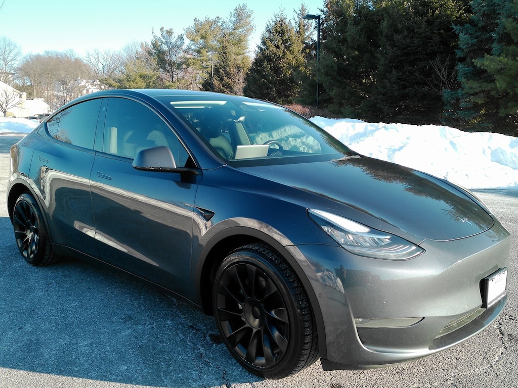 Used 2022 Tesla Model Y Long Range SUV