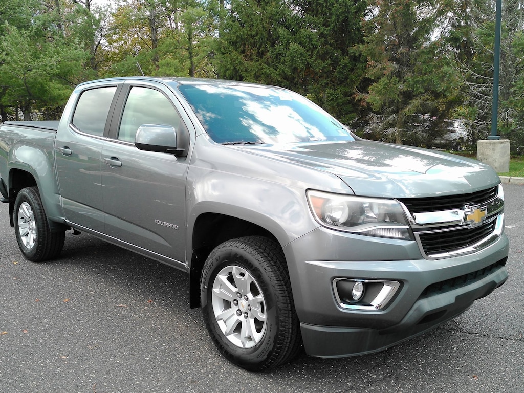 Used 2018 Chevrolet Colorado 2WD LT Truck