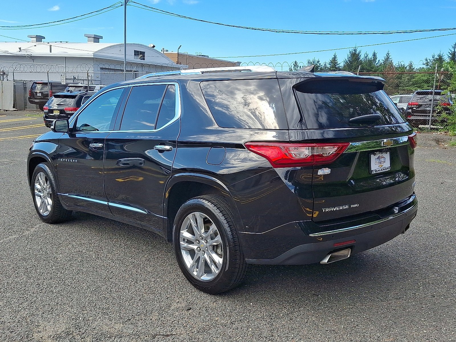 2020 Chevrolet Traverse High Country photo 3
