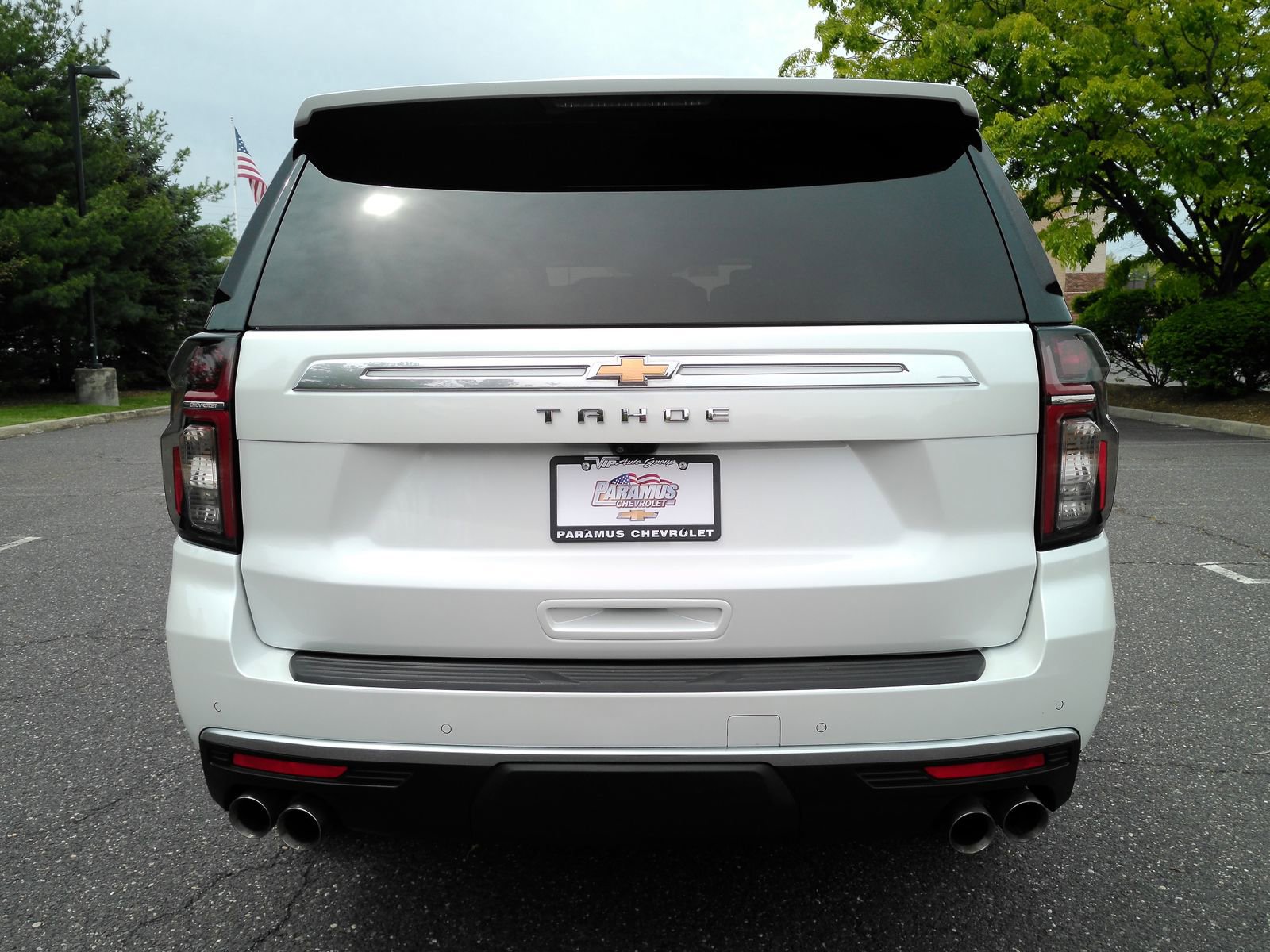 View vehicle photo 6