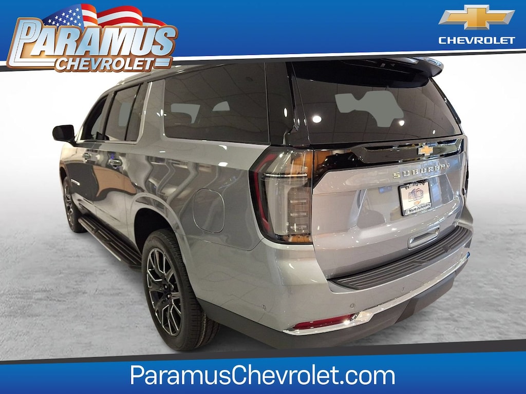 New 2026 Chevrolet Suburban LT SUV