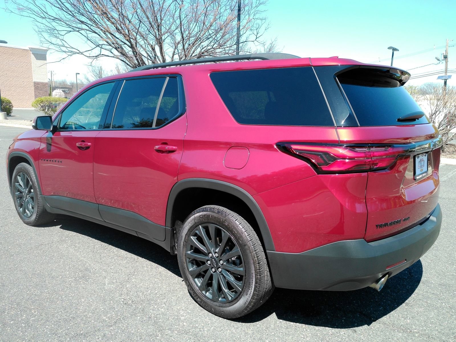 View vehicle photo 5