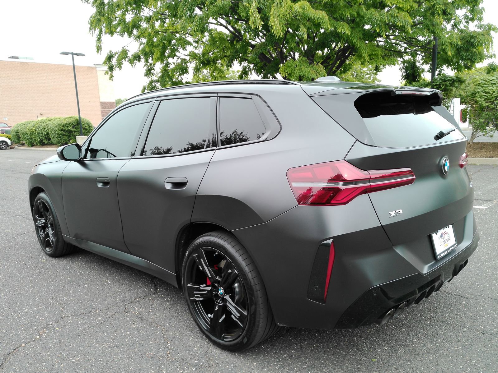 View vehicle photo 5