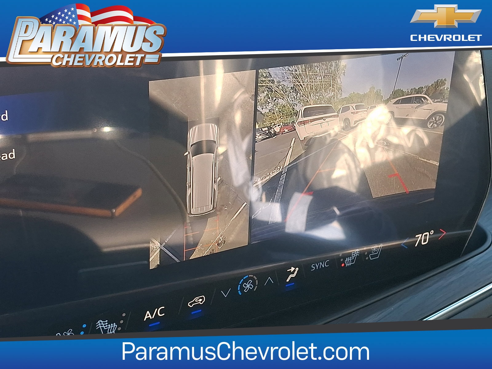 2026 Chevrolet Suburban Premier - Photo 14