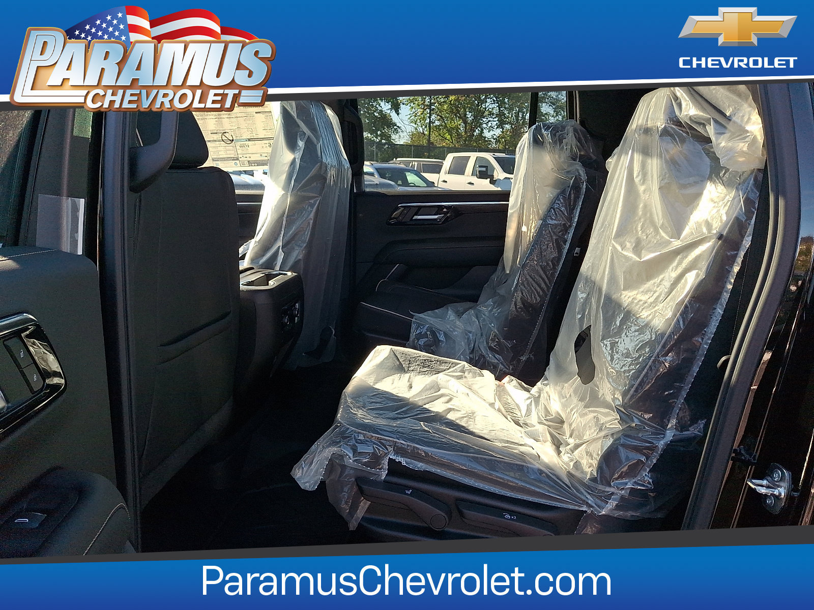 2026 Chevrolet Suburban Premier - Photo 6