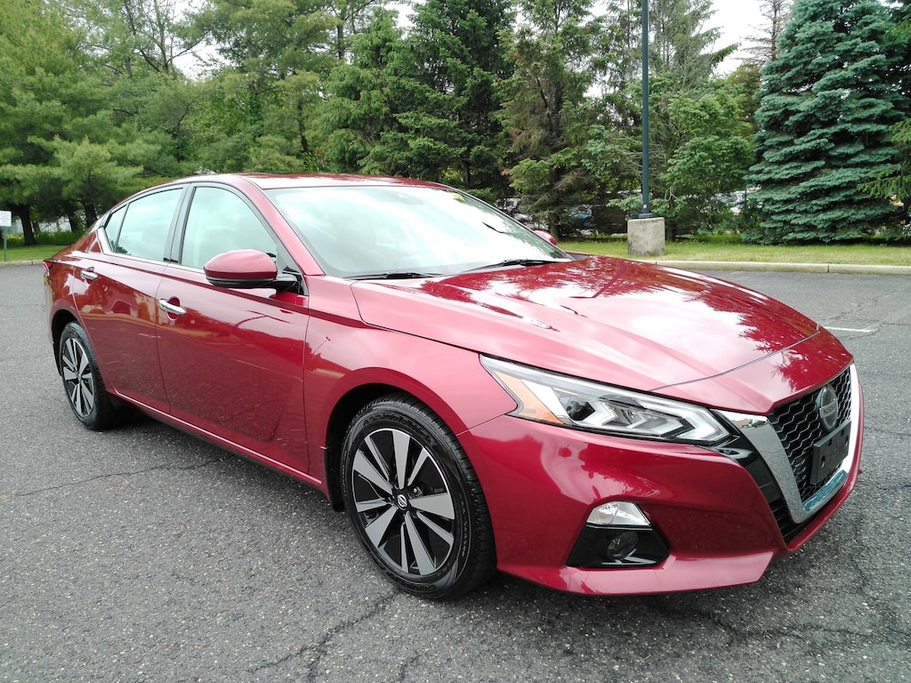 Used 2020 Nissan Altima SL Intelligent AWD Sedan