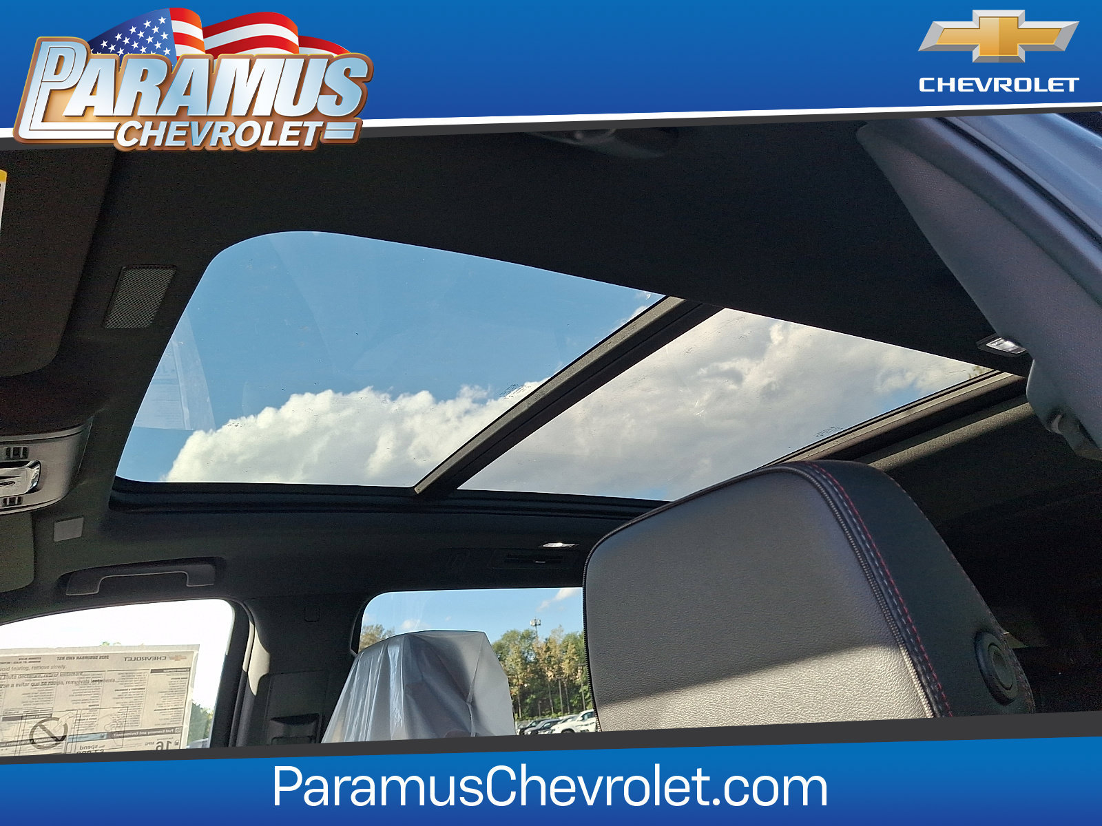 2026 Chevrolet Suburban RST - Photo 10