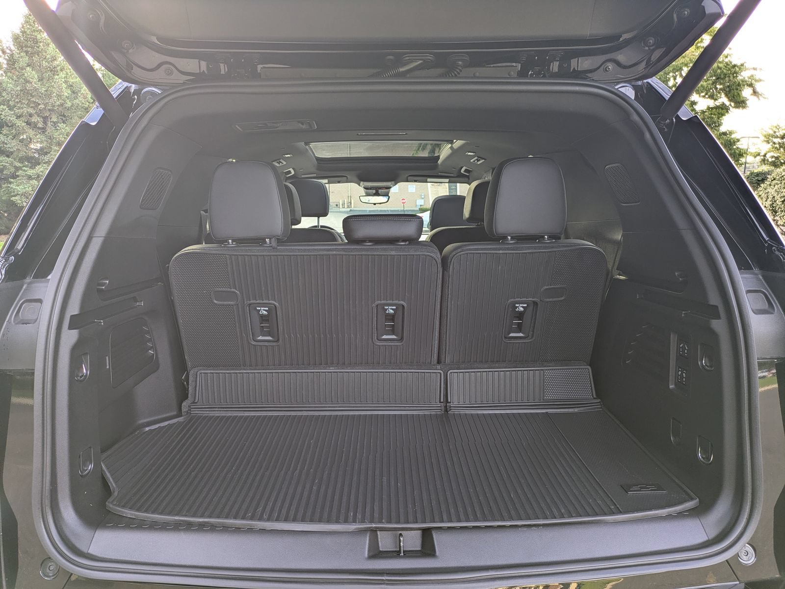 2025 Chevrolet Traverse High Country - Photo 8