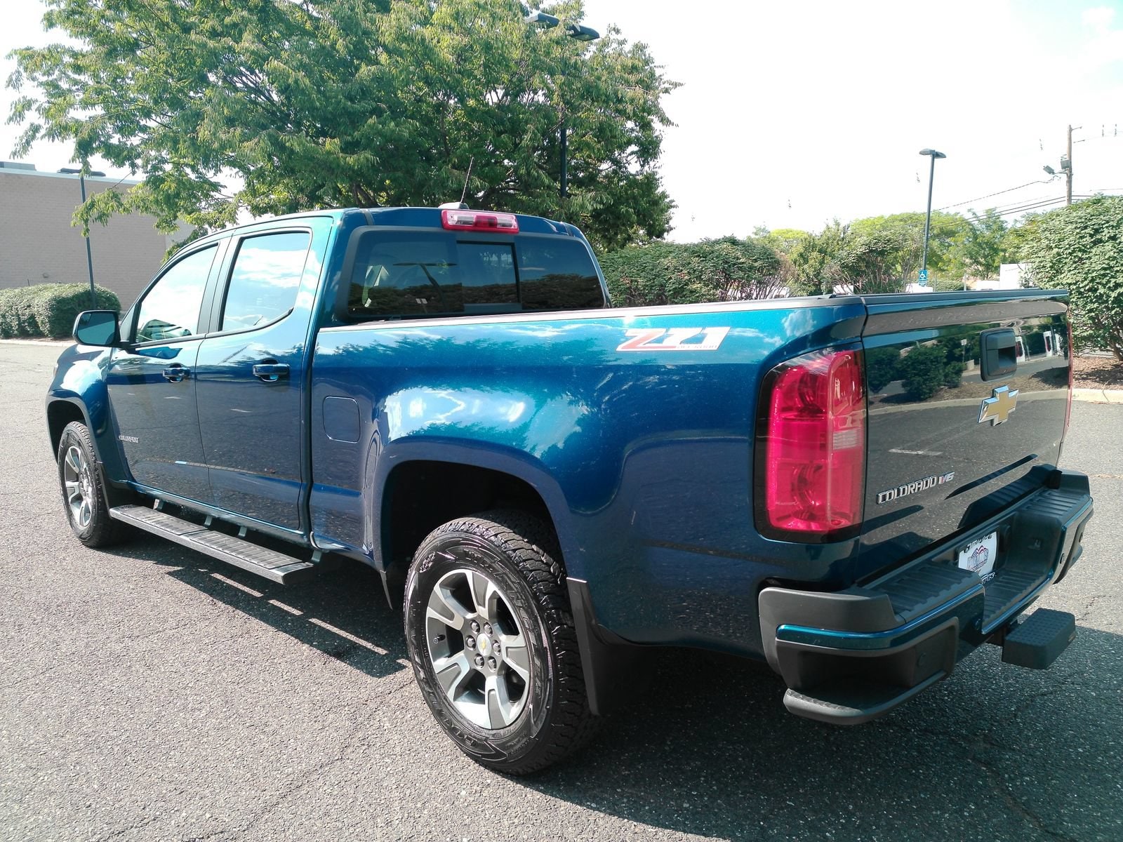 2020 Chevrolet Colorado Z71 - Photo 5