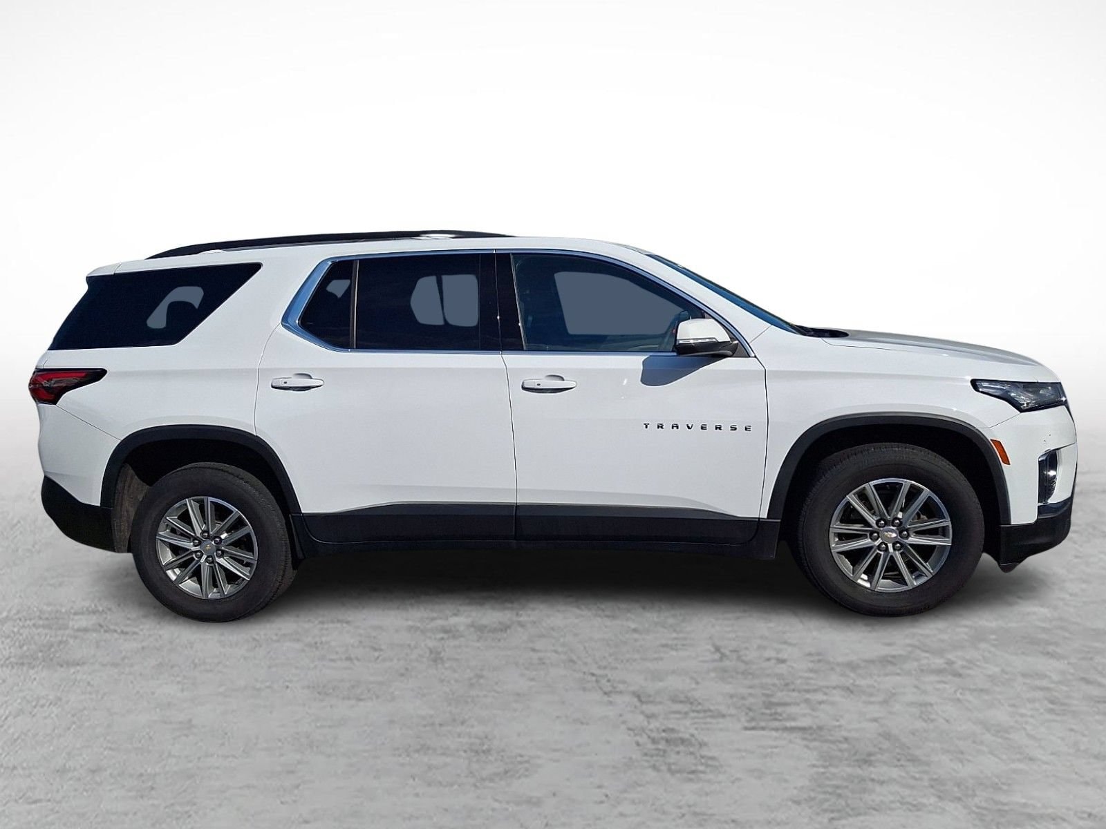 2023 Chevrolet Traverse 1LT - Photo 7