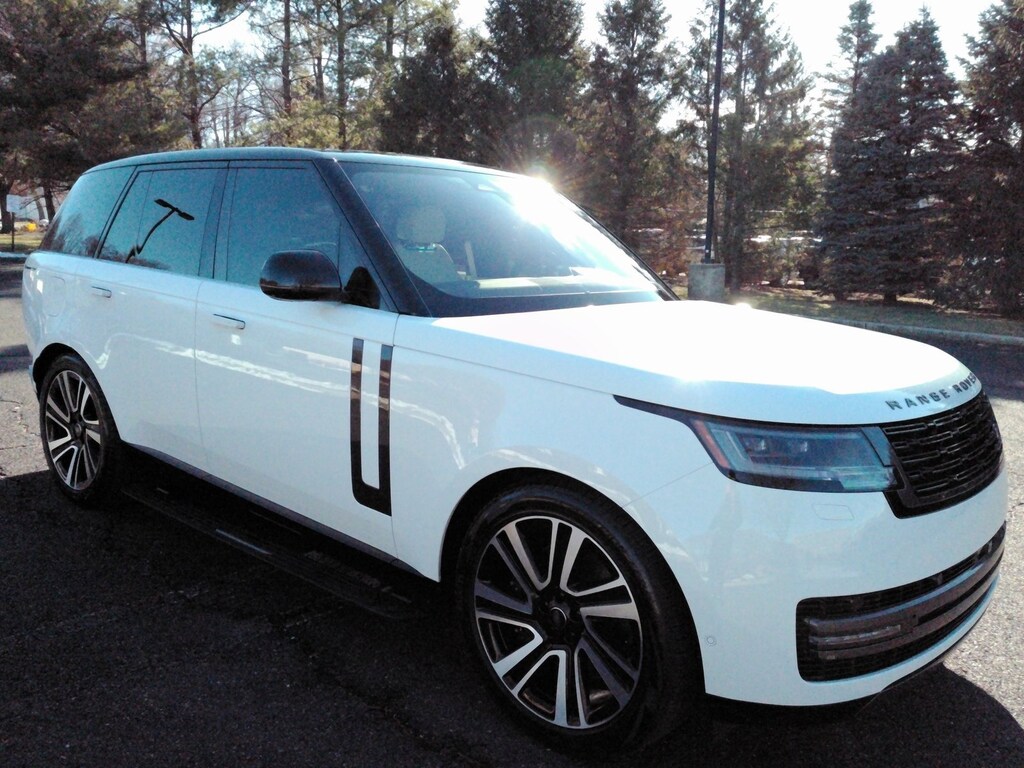 Used 2023 Land Rover Range Rover P530 SE SUV