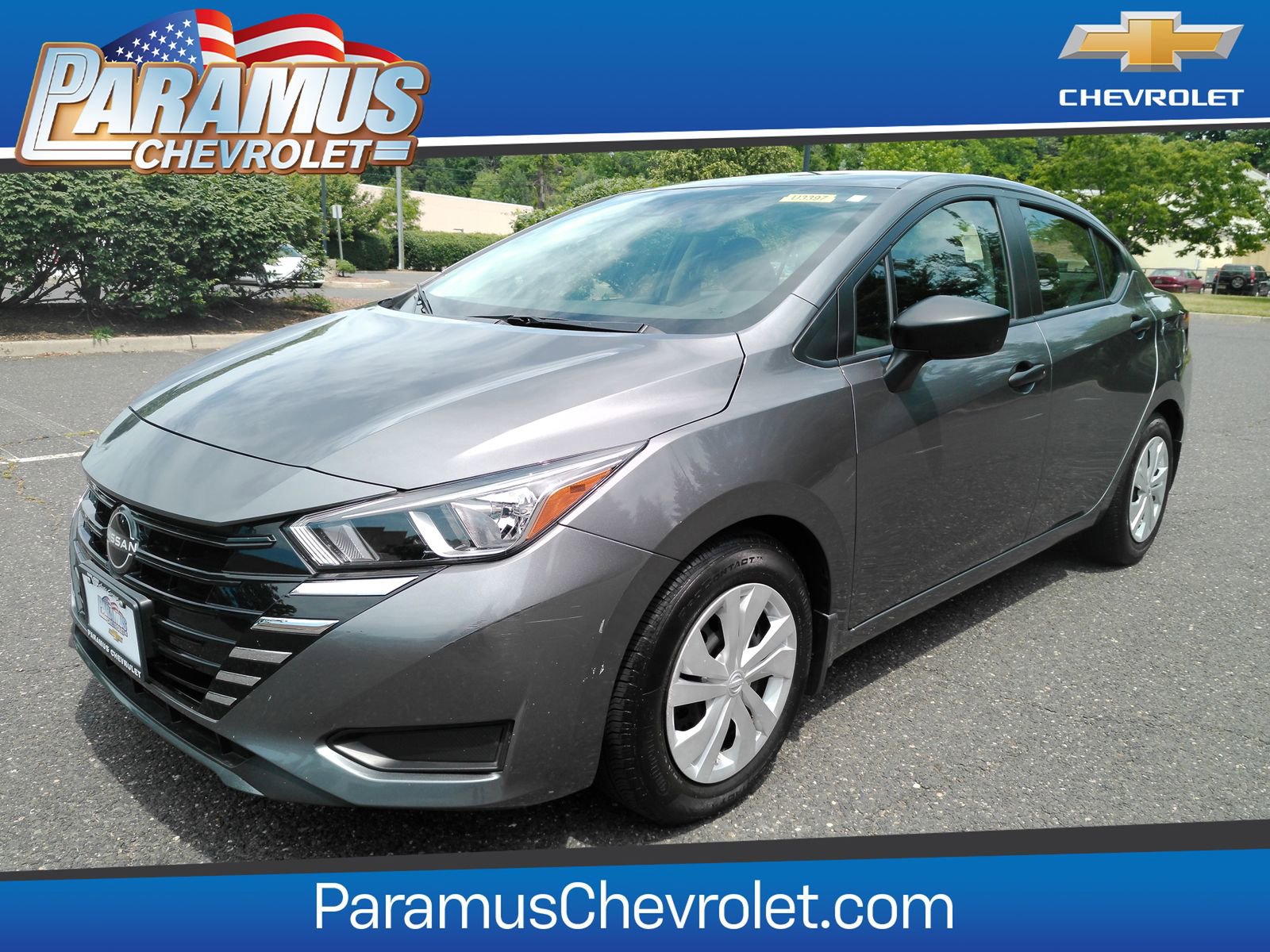 2023 Nissan Versa 1.6 S CVT's photo