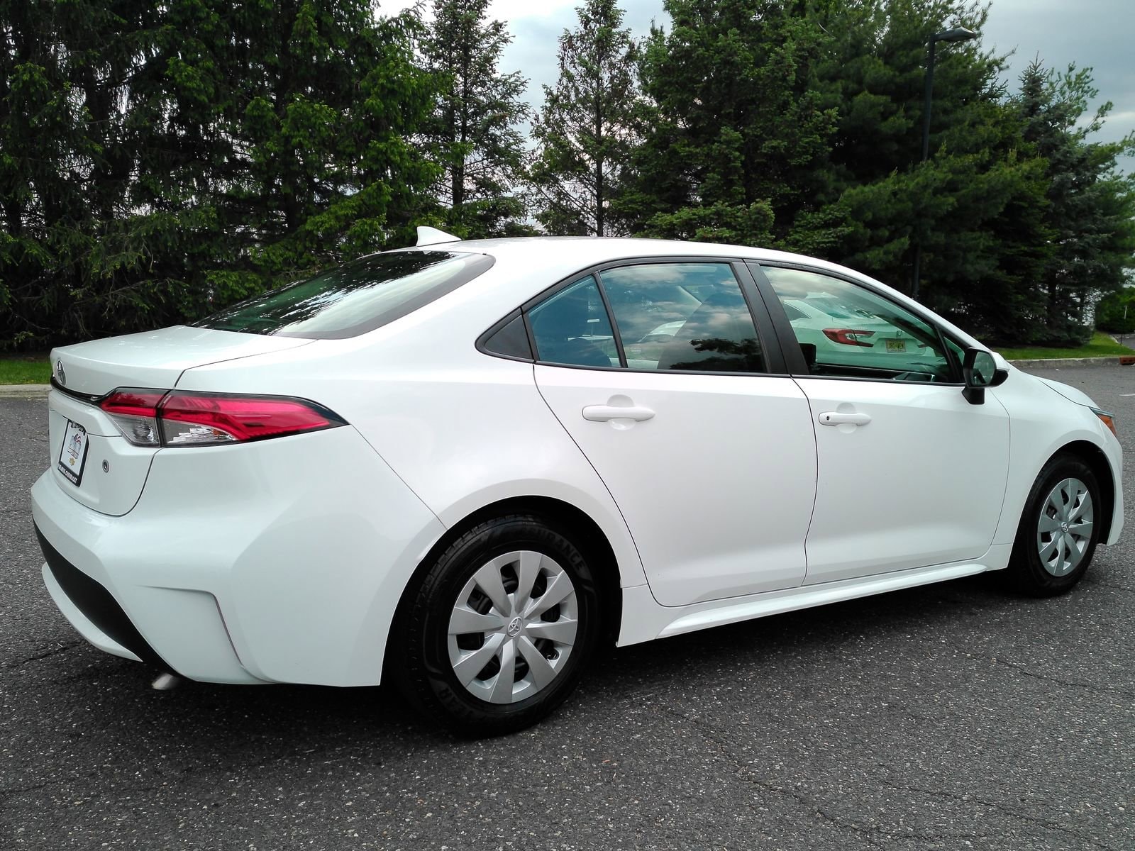 View vehicle photo 6