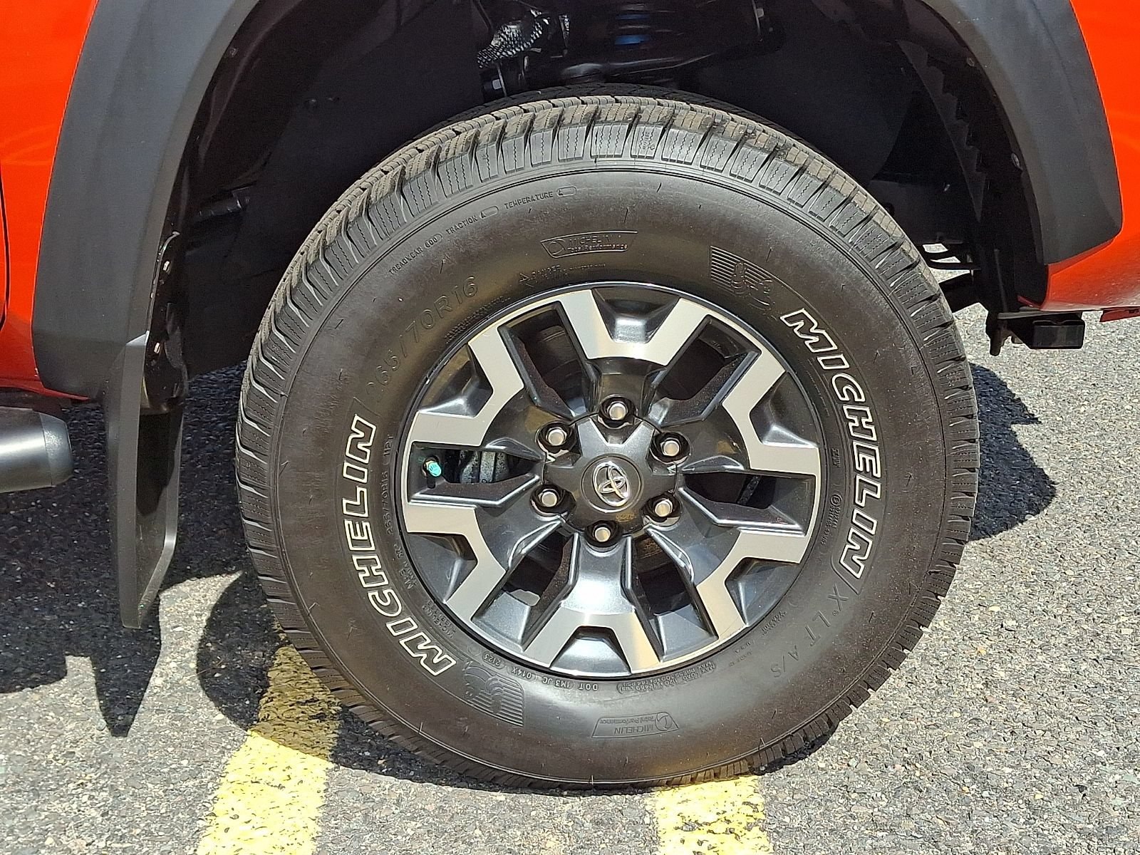 2017 Toyota Tacoma TRD Off Road - Photo 8