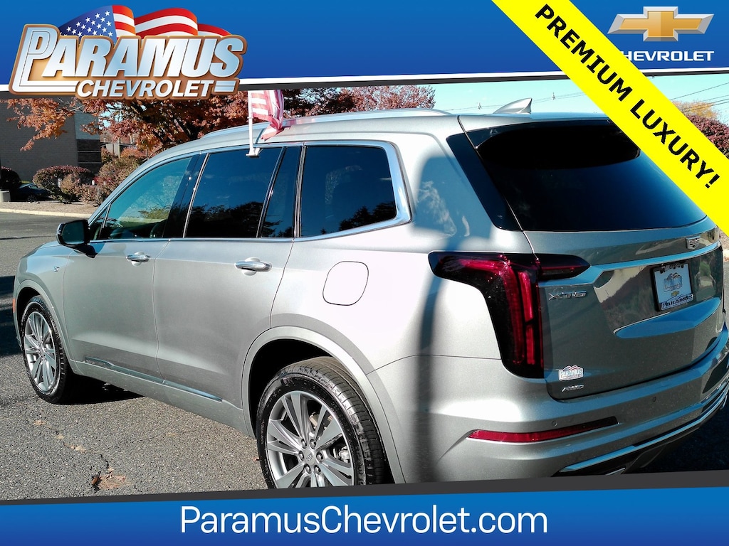Used 2025 CADILLAC XT6 Premium Luxury SUV