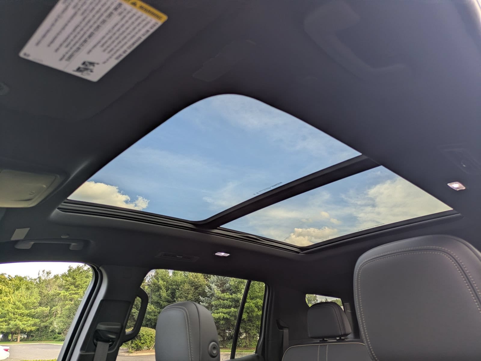 2025 Chevrolet Traverse High Country - Photo 30