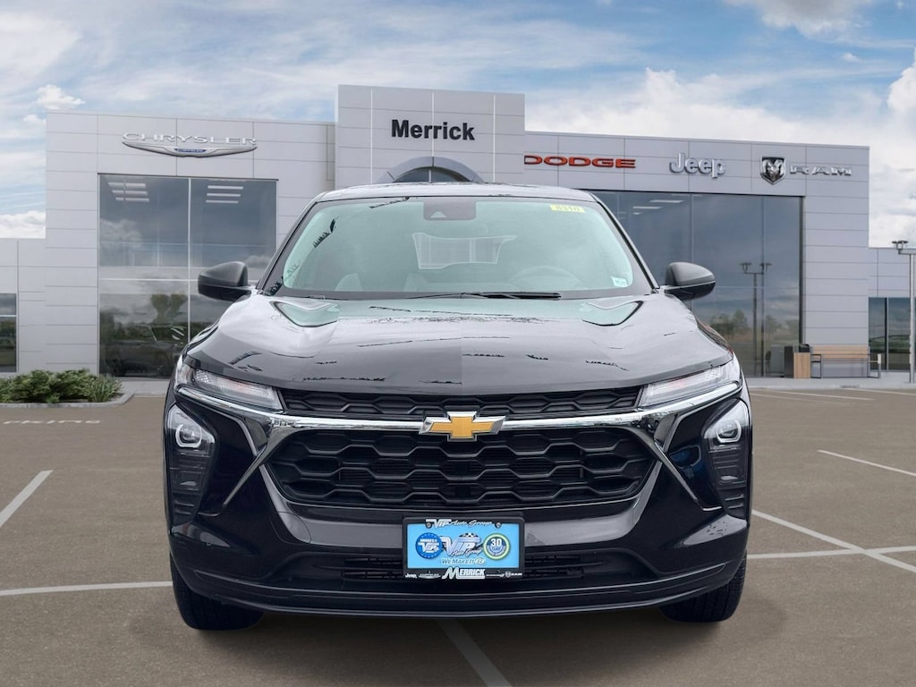 Used 2024 Chevrolet Trax LS SUV