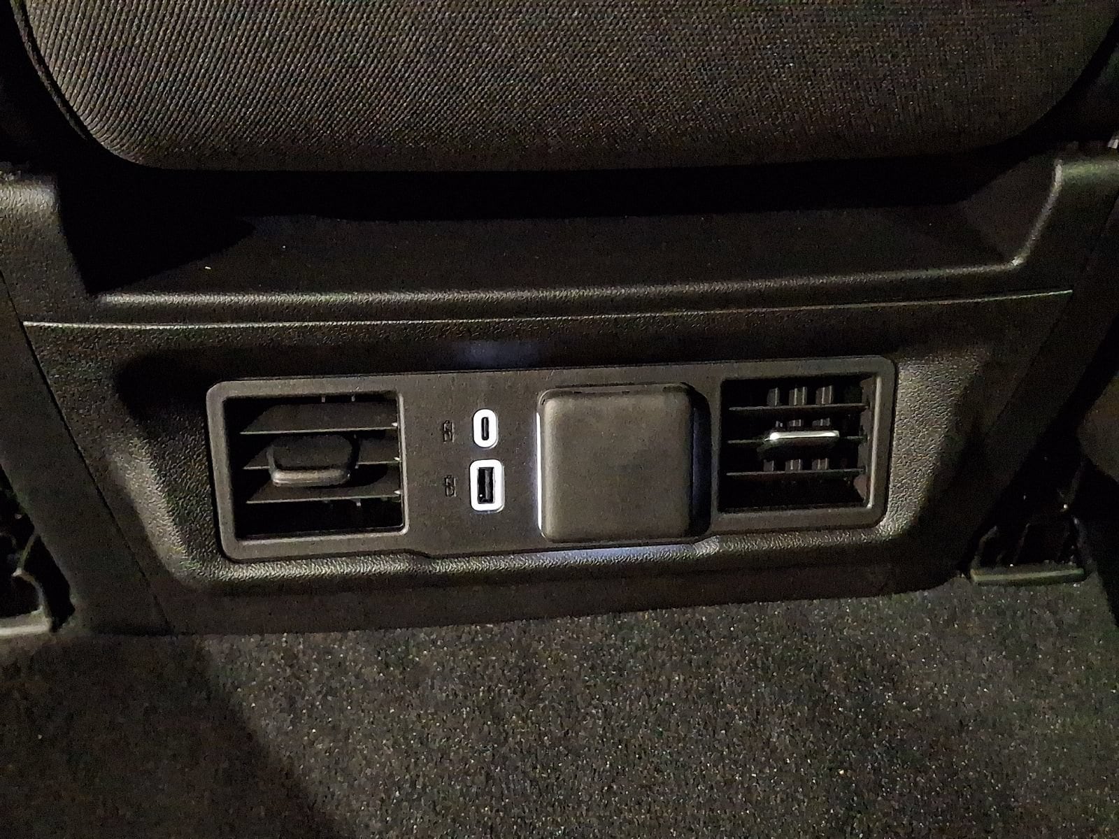 2026 Chevrolet Silverado 1500 LT - Photo 10