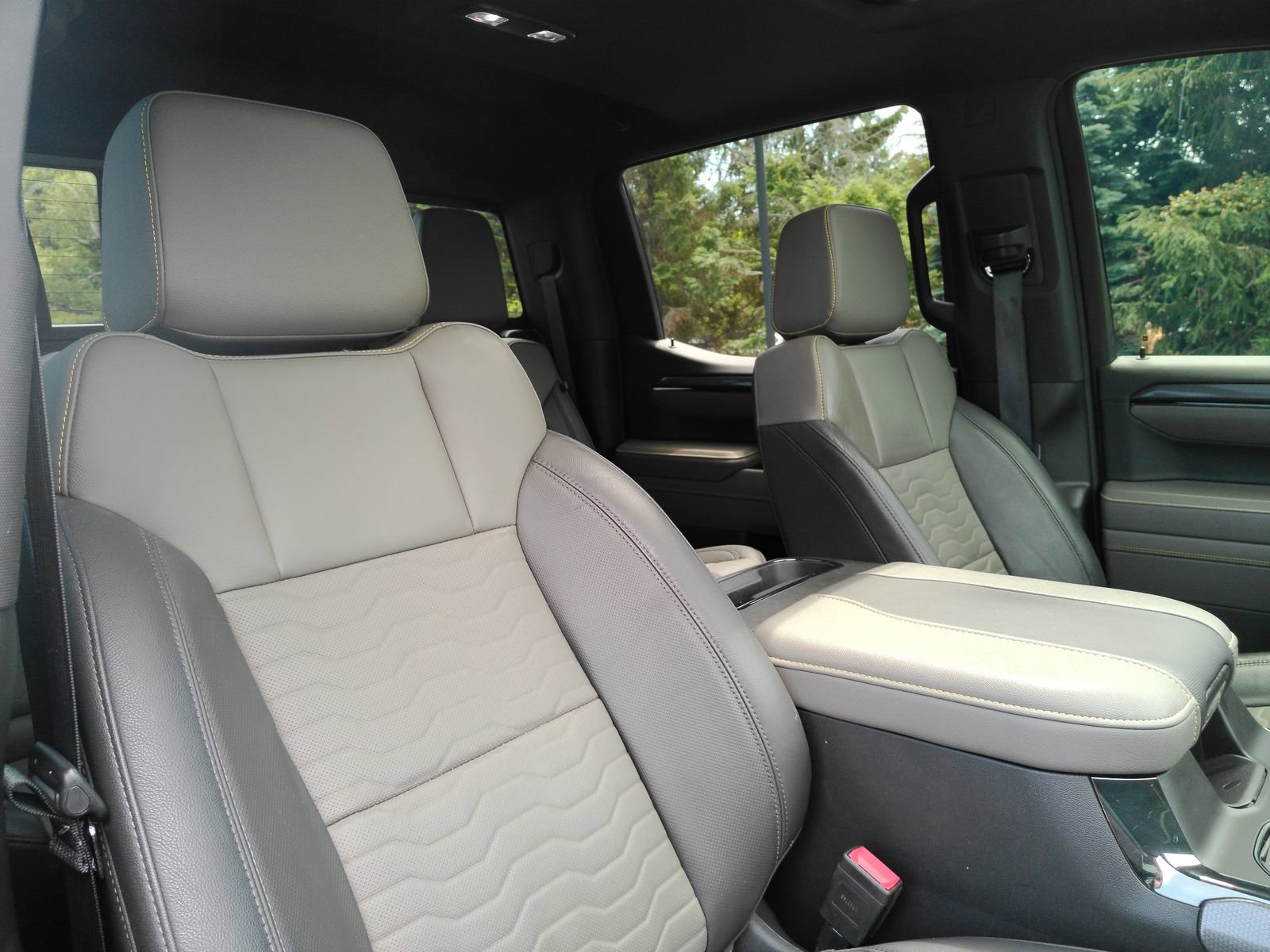 2024 Chevrolet Silverado 1500 ZR2 - Photo 18