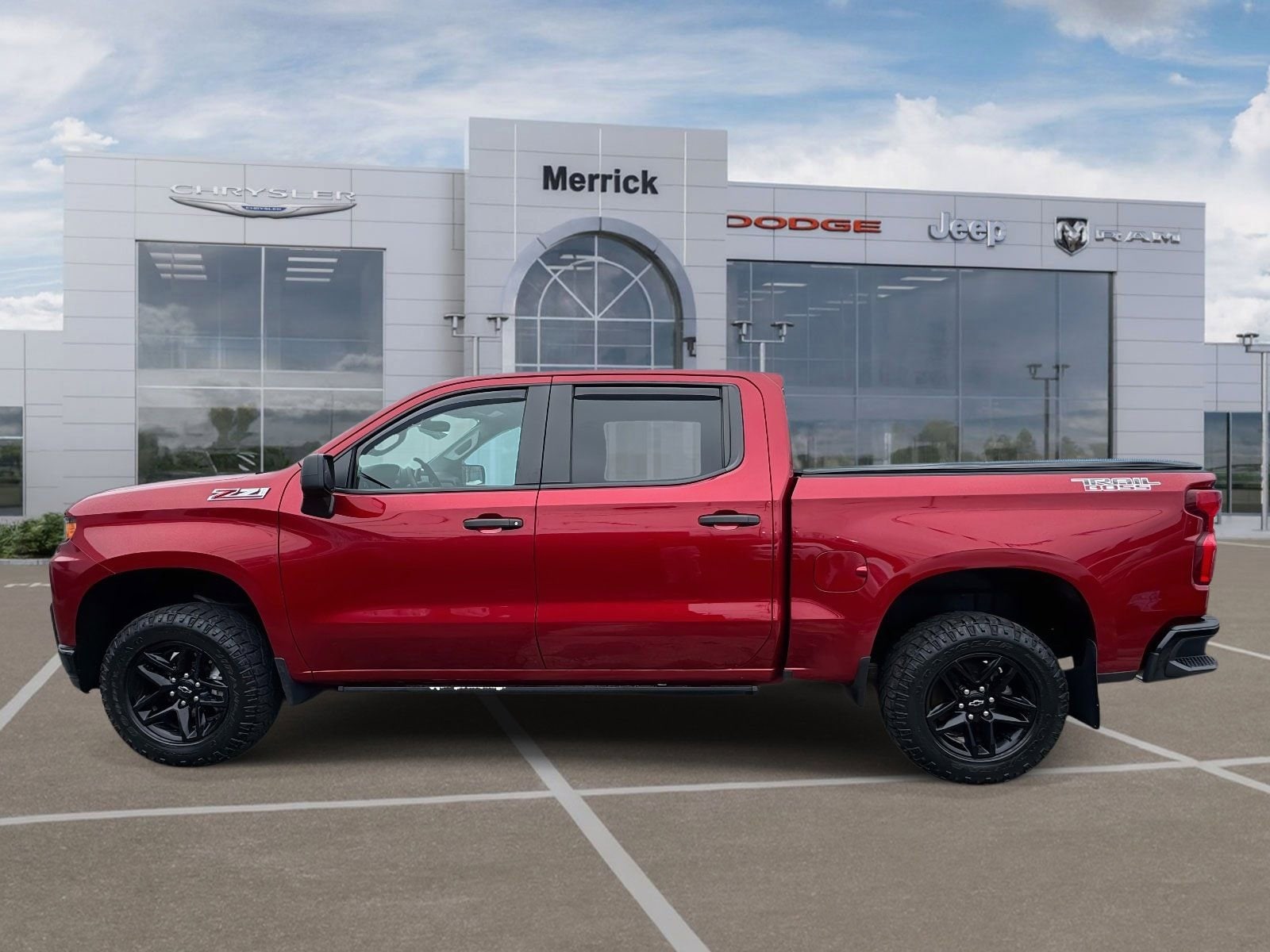 View vehicle photo 6