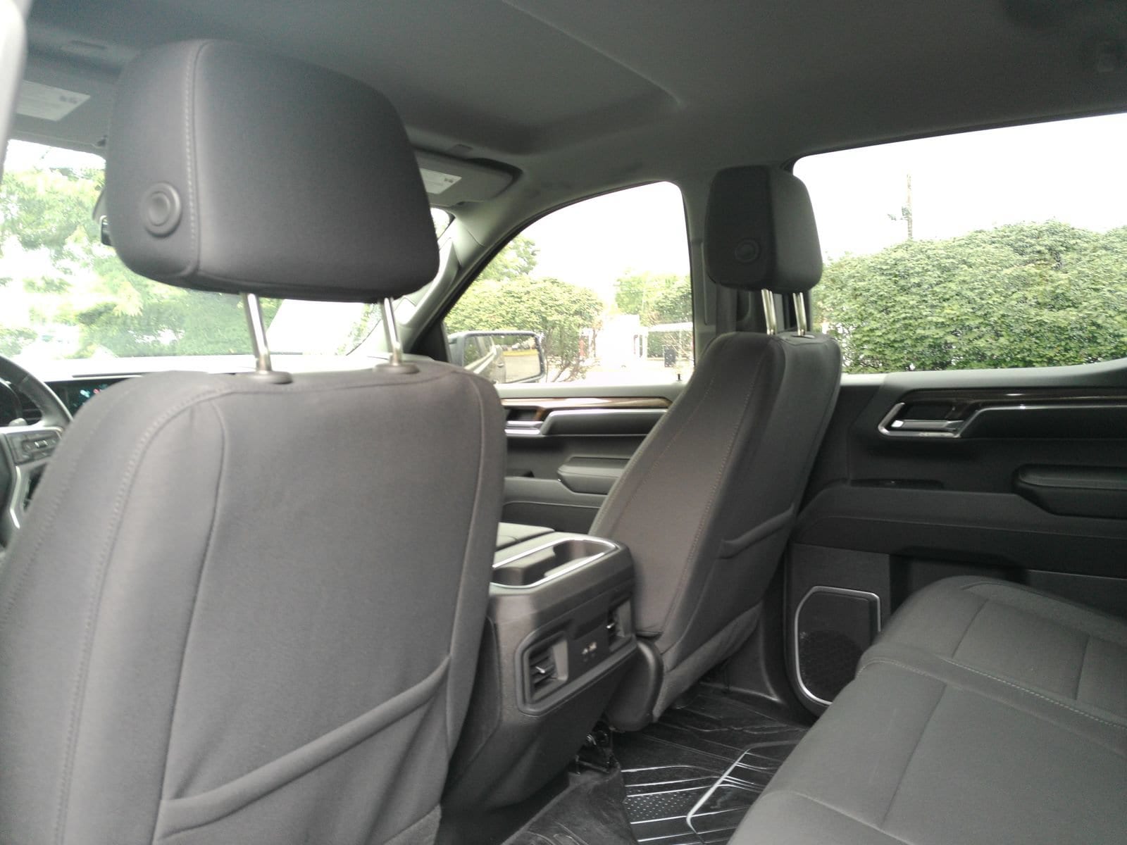 2024 Chevrolet Silverado 1500 RST - Photo 13