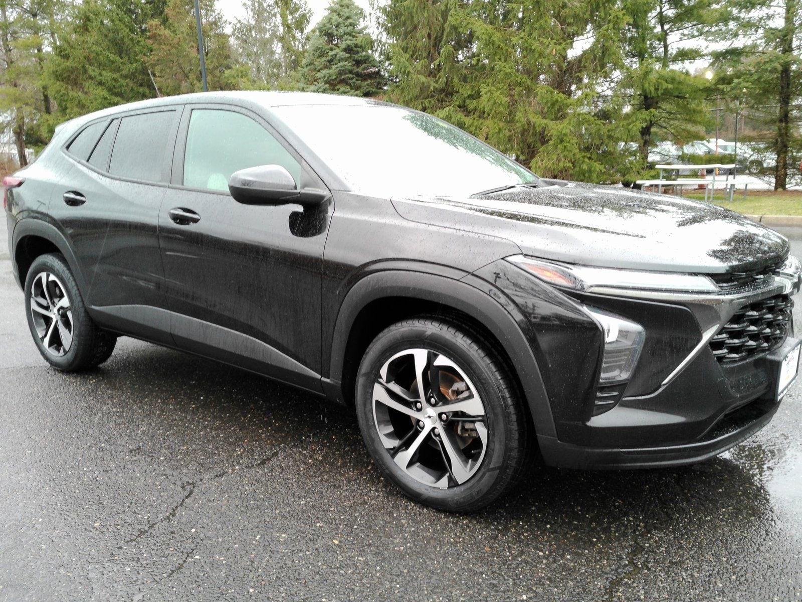 Used 2024 Chevrolet Trax RS with VIN KL77LGE20RC013512 for sale in Paramus, NJ