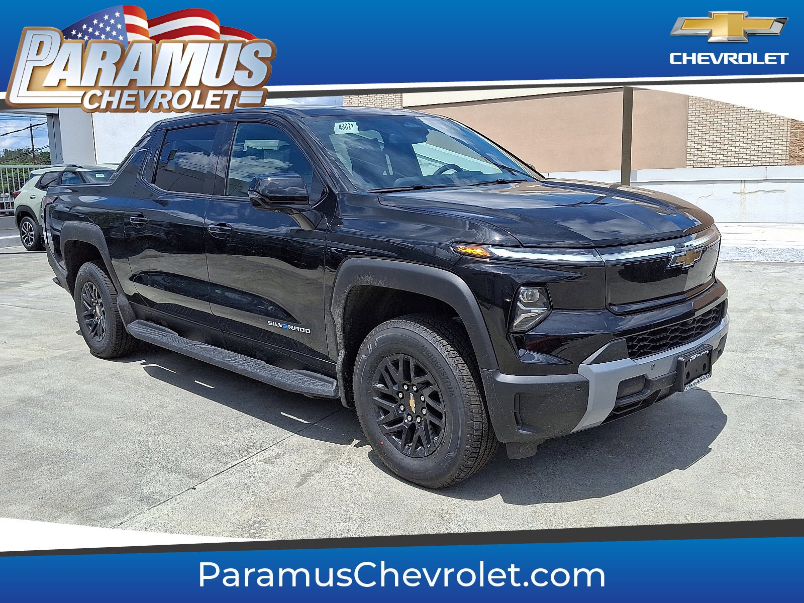 2025 Chevrolet Silverado EV LT's photo