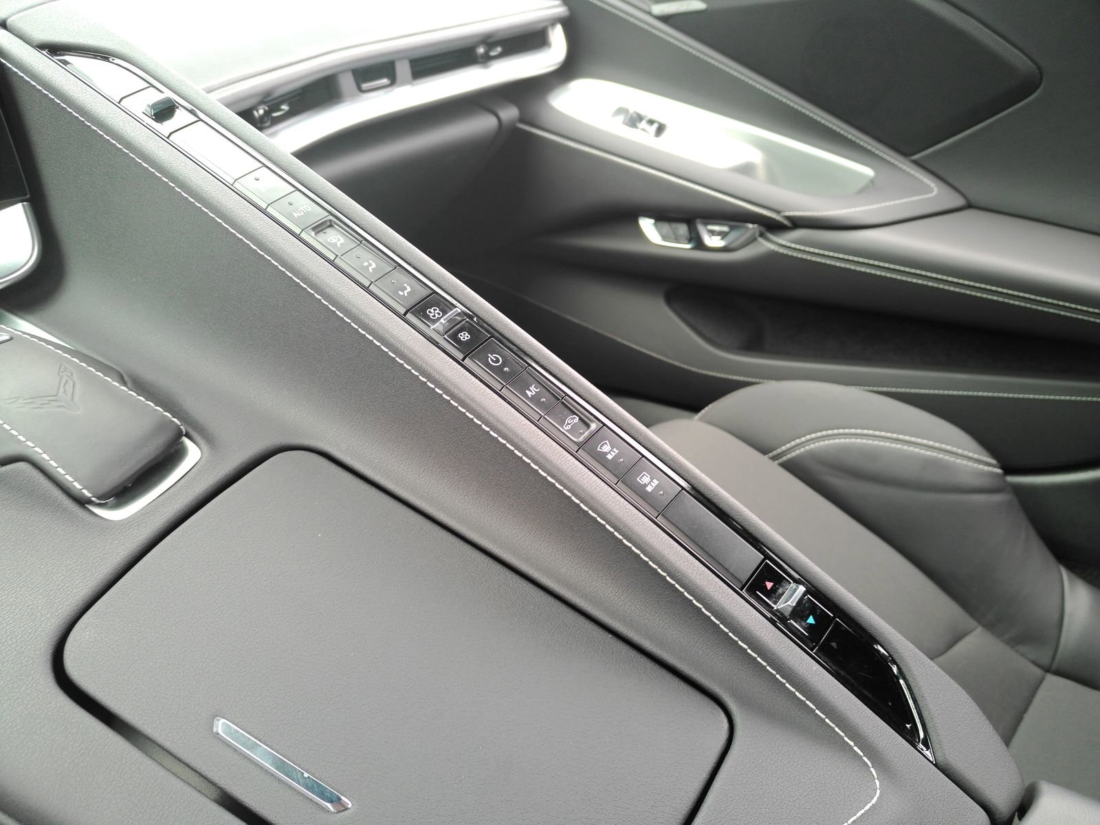 2023 Chevrolet Corvette 1LT - Photo 37