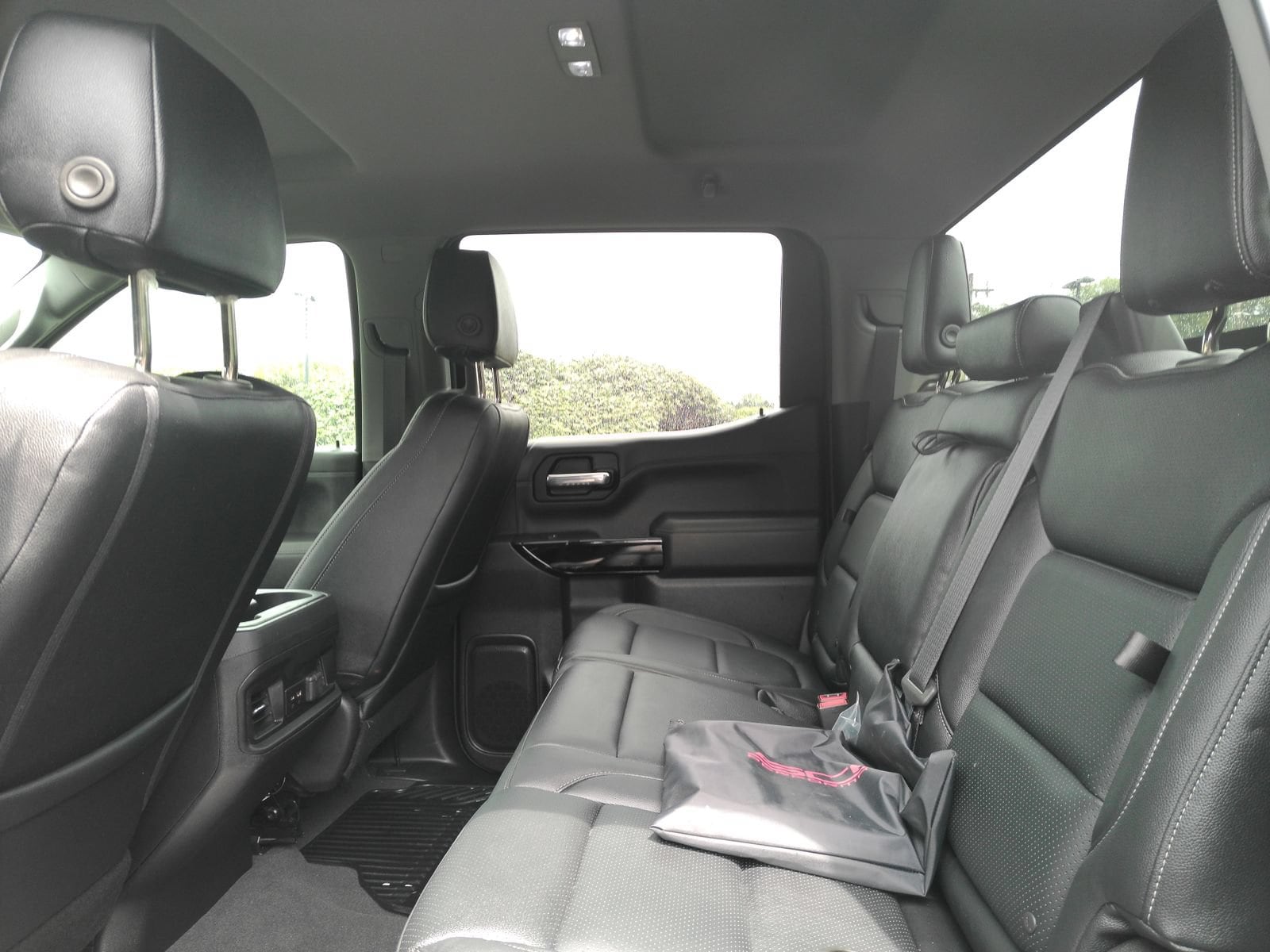 2022 Chevrolet Silverado 1500 Limited RST - Photo 12