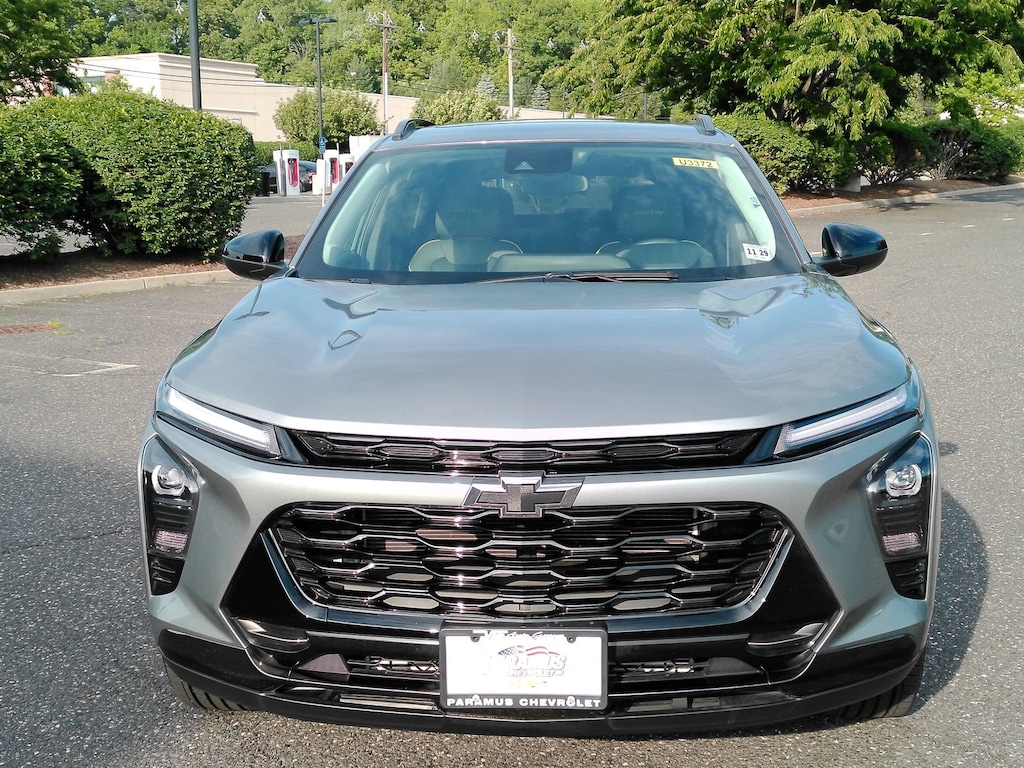 Used 2025 Chevrolet Trax Activ SUV