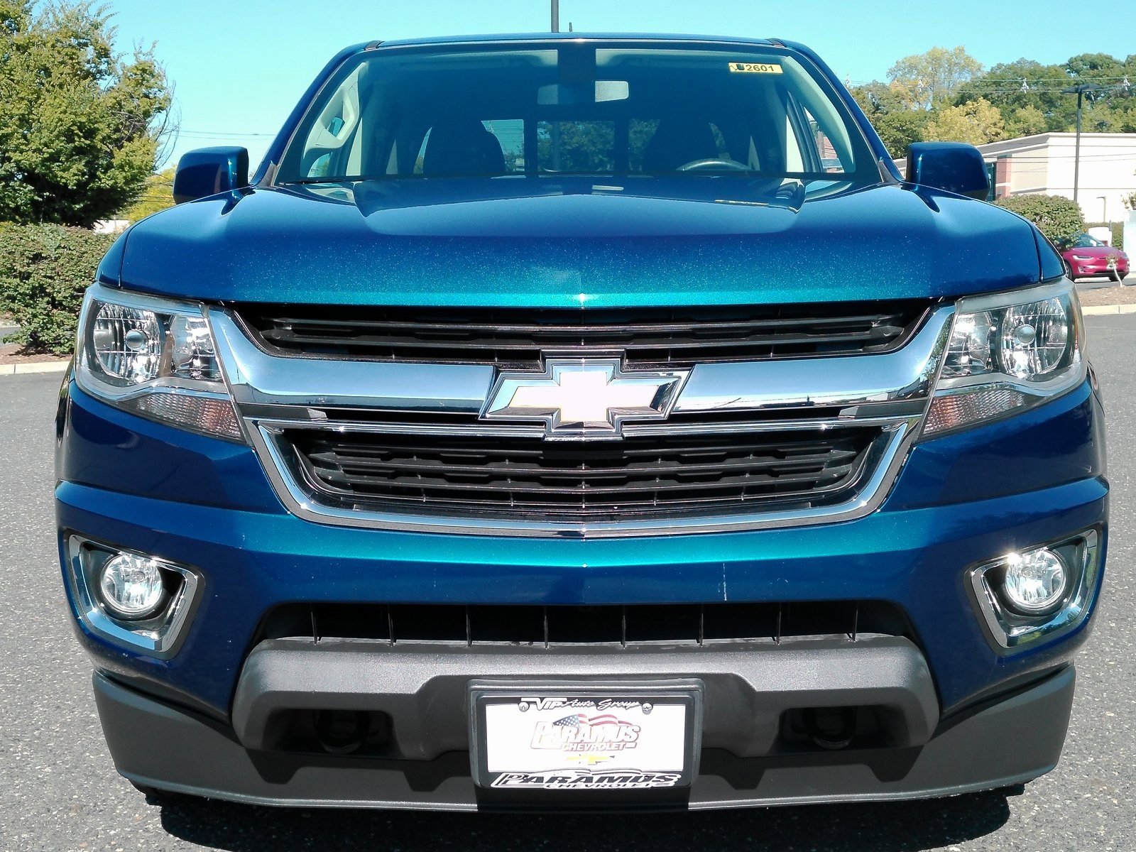 2020 Chevrolet Colorado LT photo 2