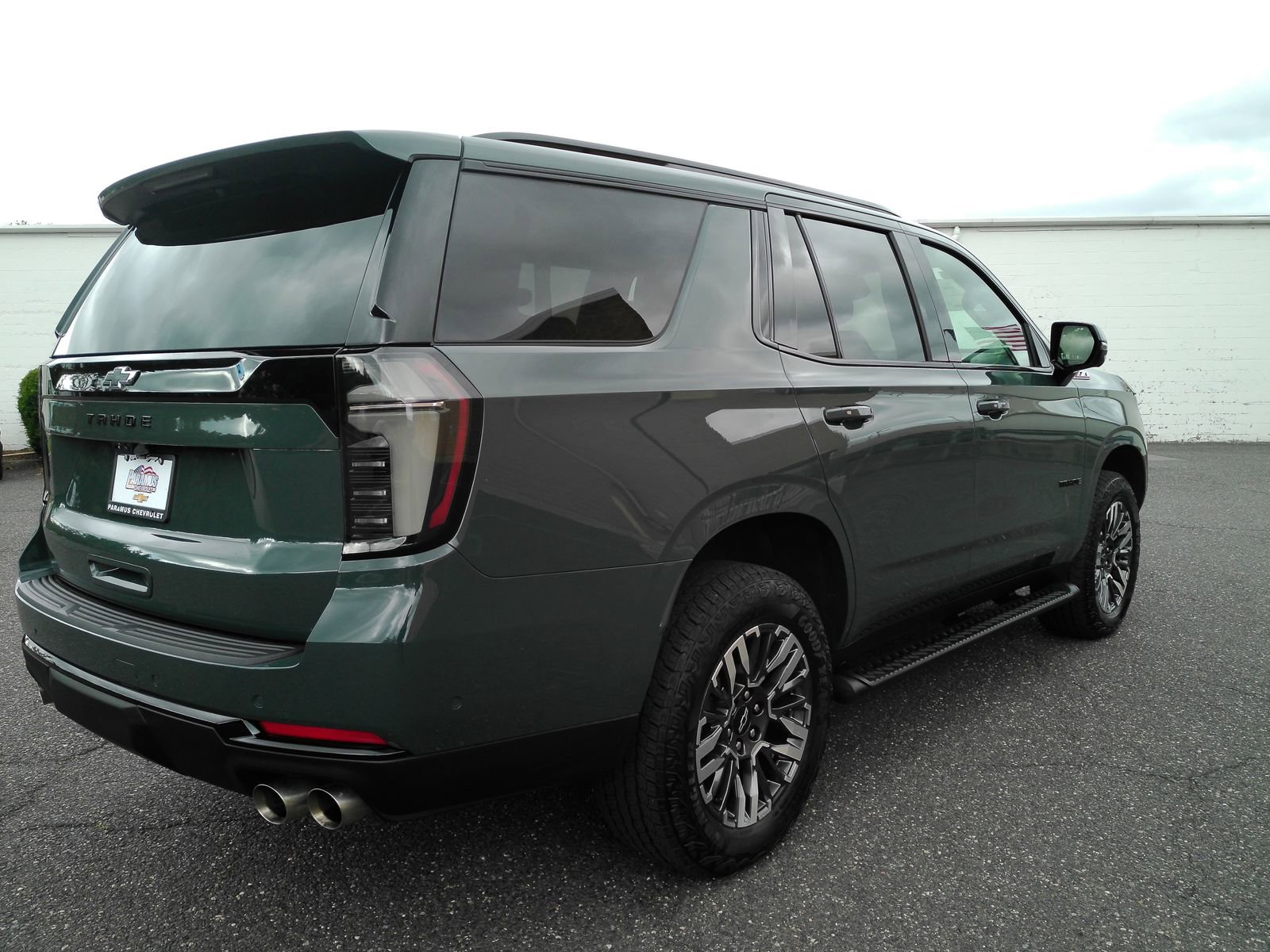 2026 Chevrolet Tahoe Z71 - Photo 6