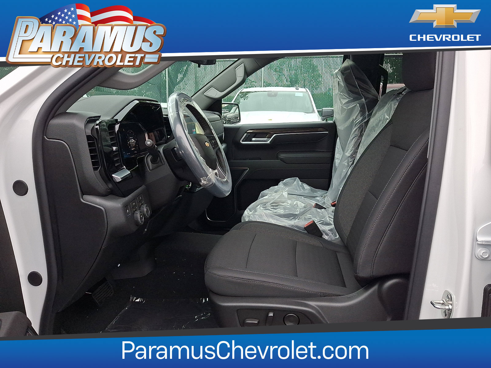 2026 Chevrolet Silverado 1500 LT - Photo 9