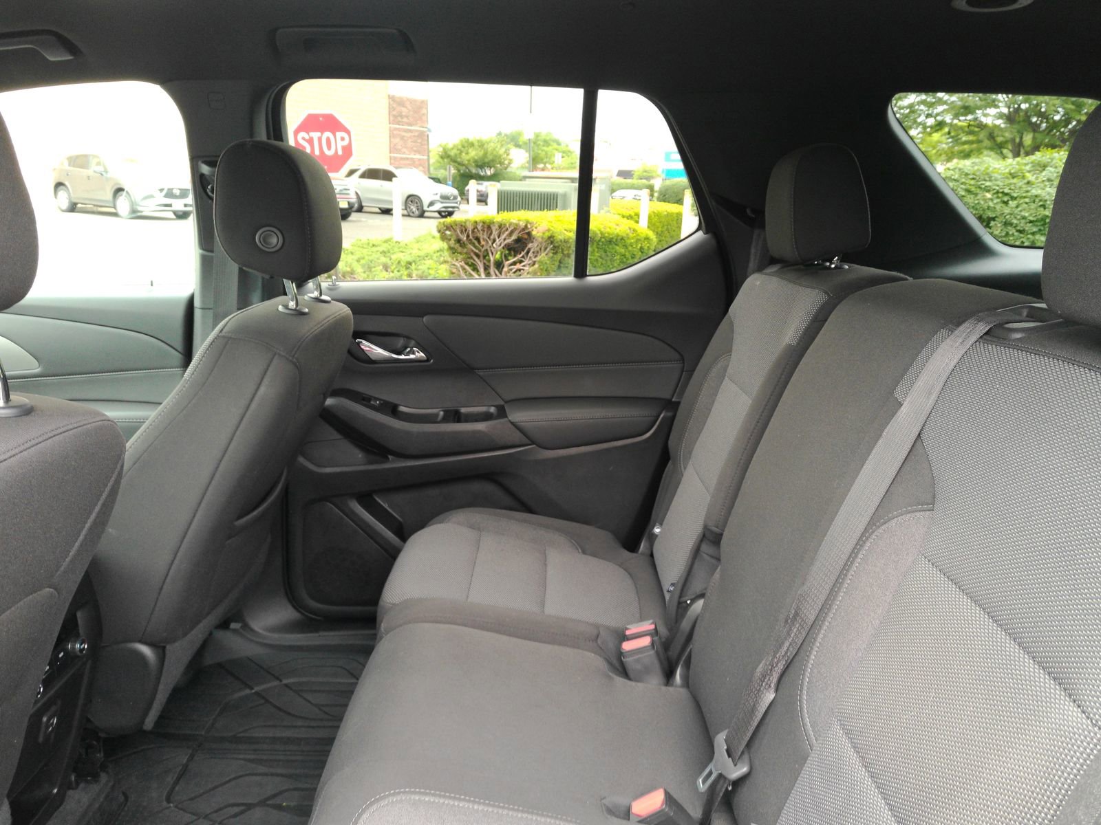 2023 Chevrolet Traverse 1LT - Photo 12